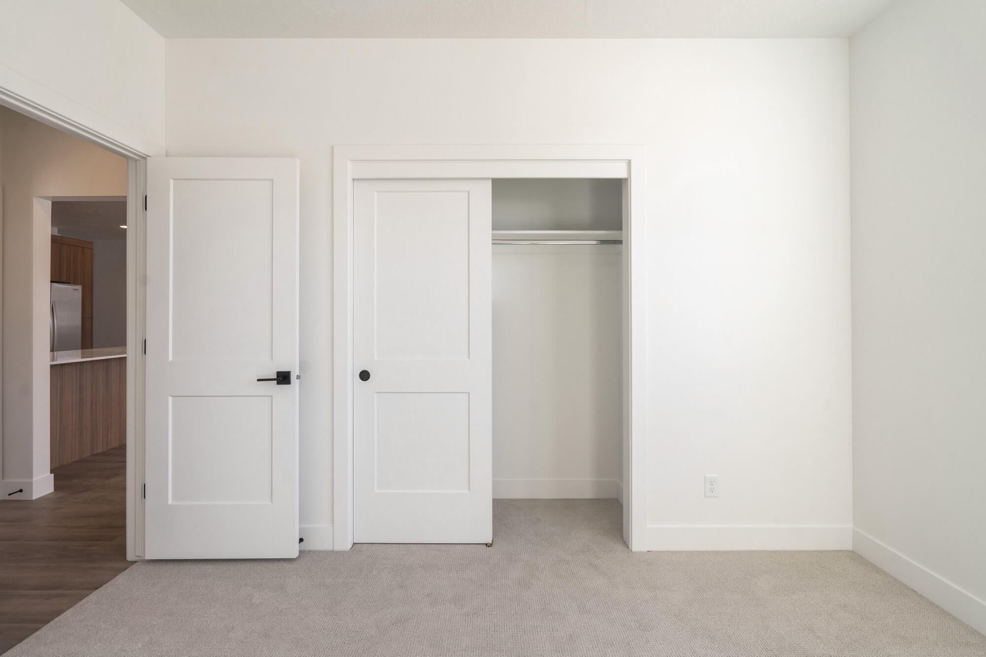 EVES GARDEN - Residential