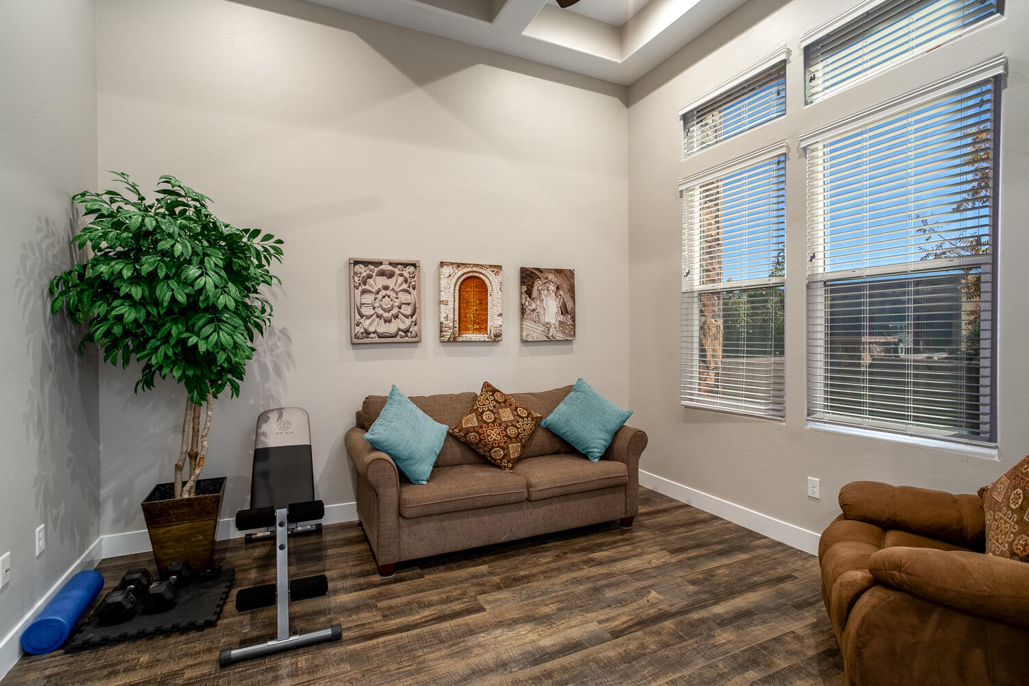 St George, Utah 84770, United States, 3 Bedrooms Bedrooms, ,2 BathroomsBathrooms,Residential,Active,32558