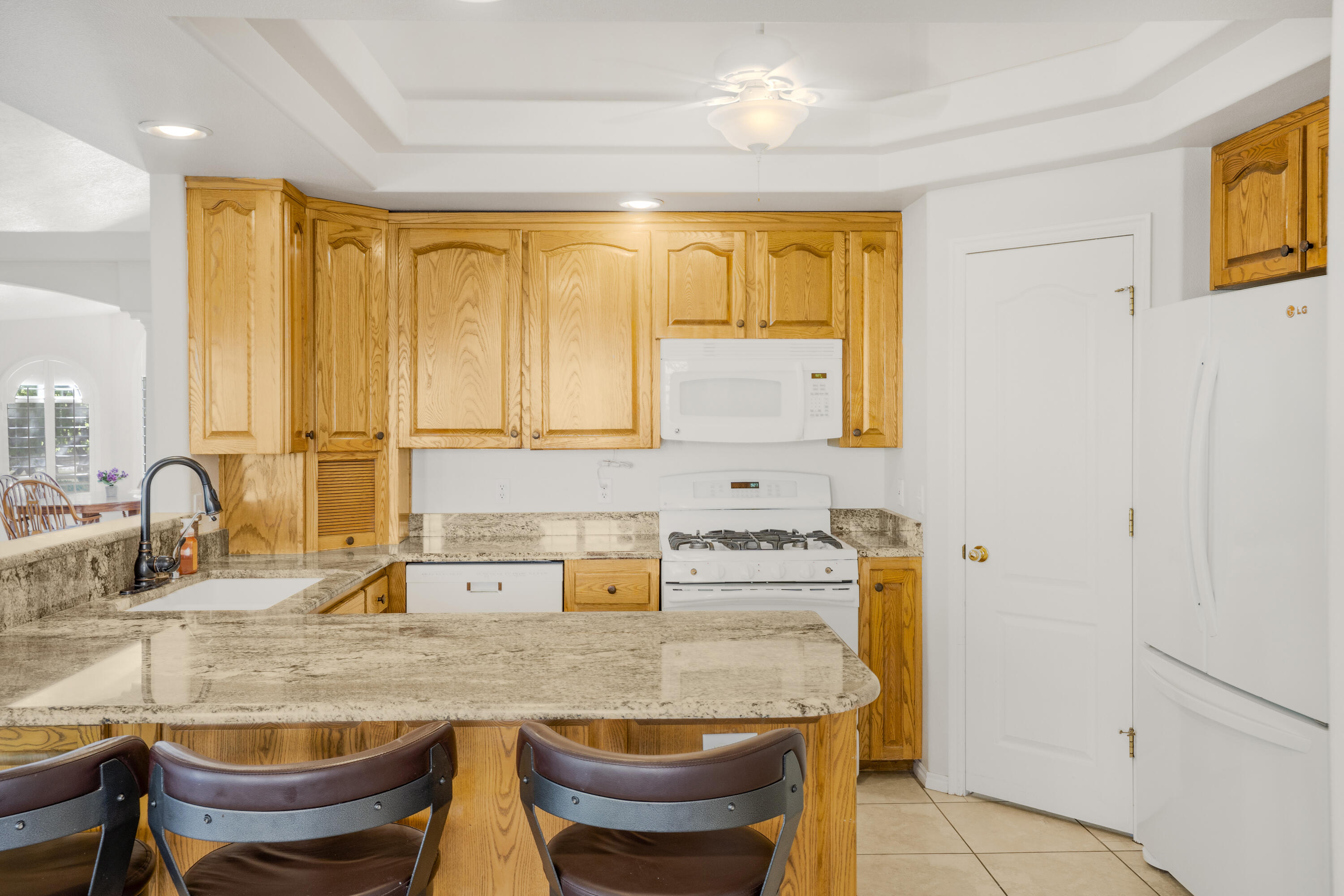 PAR 5 AT BLOOMINGTON HILLS TOWNHOMES - Residential