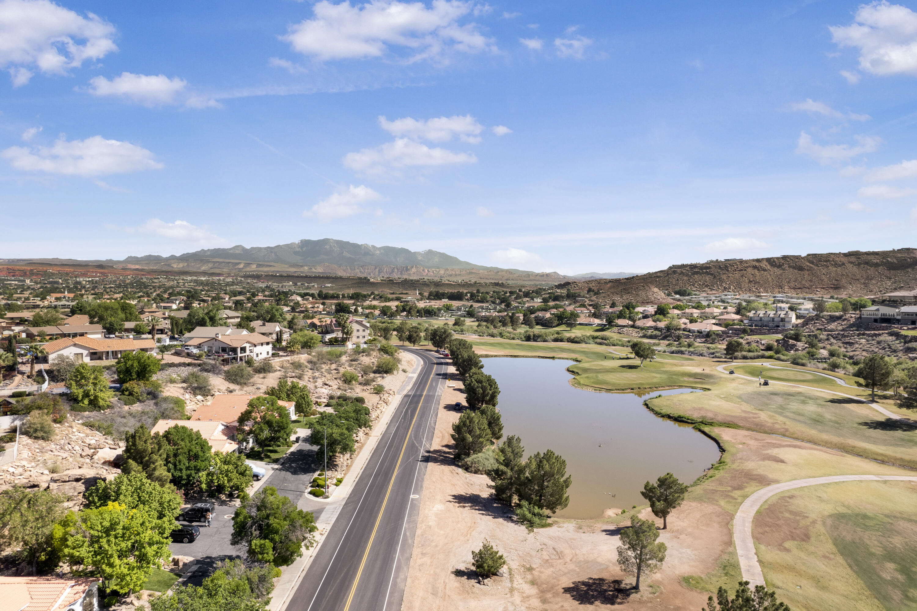PAR 5 AT BLOOMINGTON HILLS TOWNHOMES - Residential