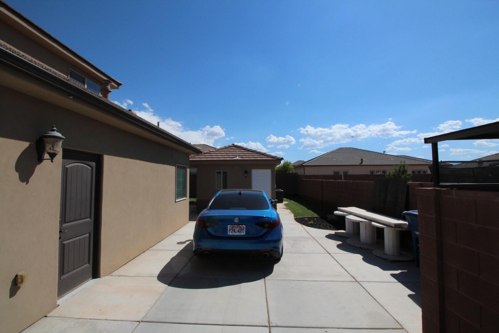 MULBERRY ESTATES - Residential