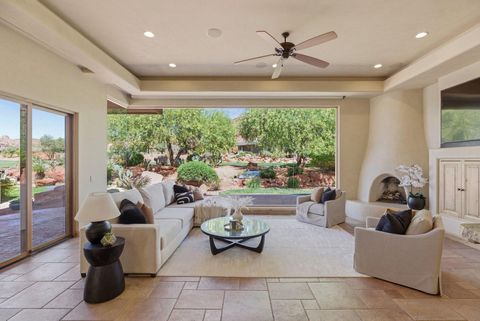 Tiny photo for 2410 W Entrada Trail Unit #4, Saint George, UT 84770 (MLS # 26-271554)