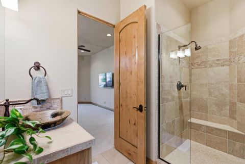 Tiny photo for 2410 W Entrada Trail Unit #4, Saint George, UT 84770 (MLS # 26-271554)