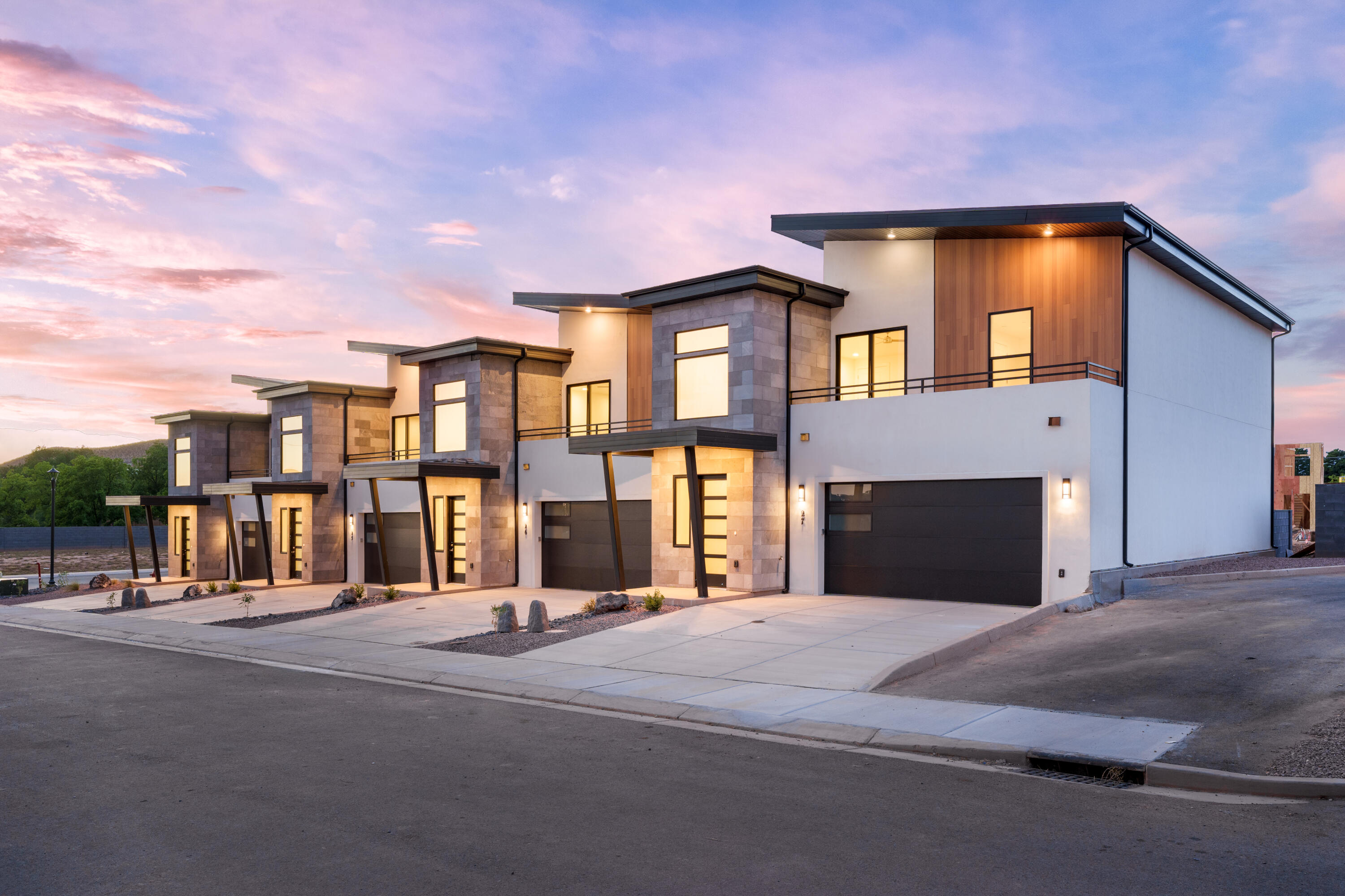 ZION HUB - Residential