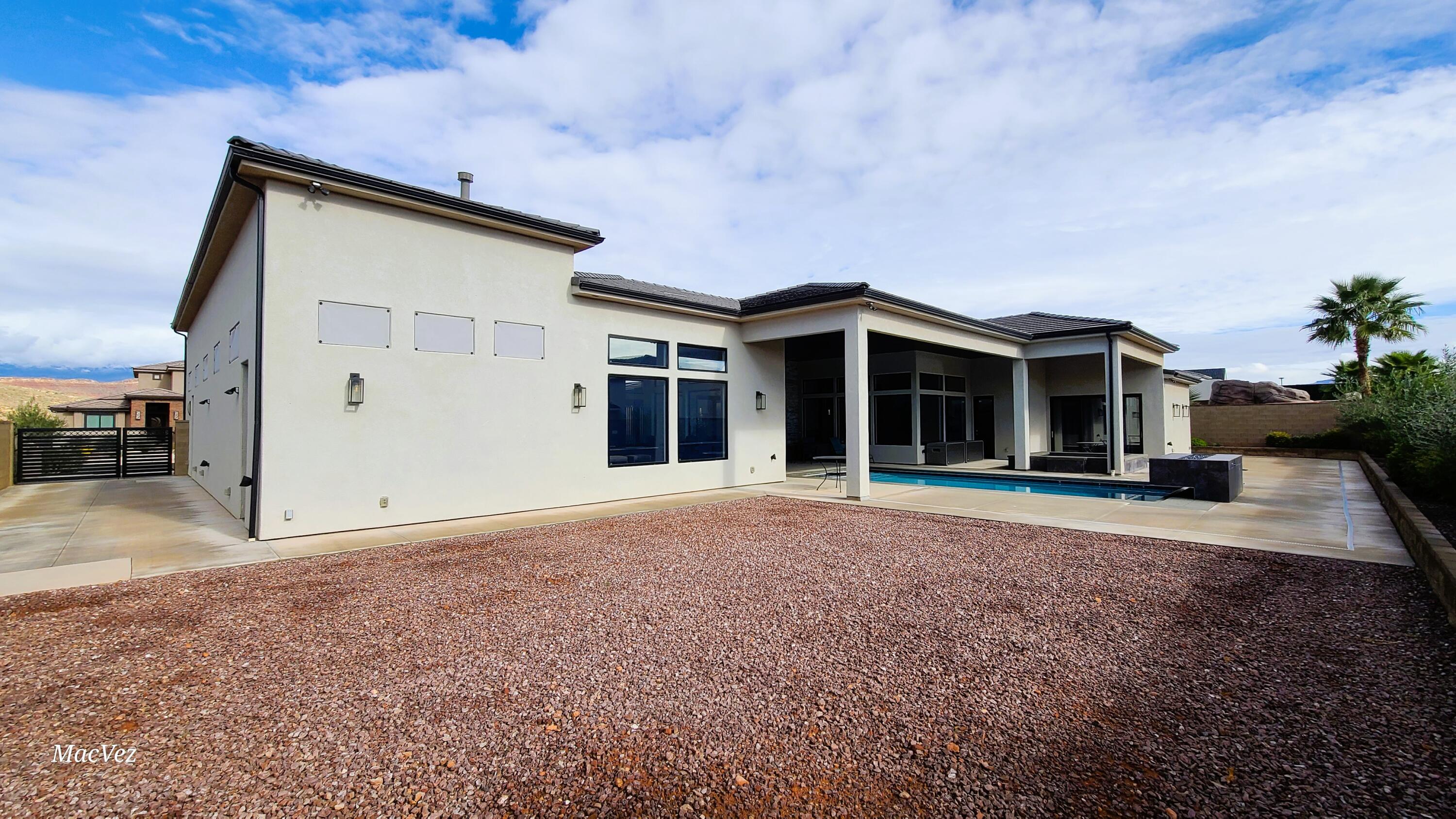 PECAN VALLEY - Residential