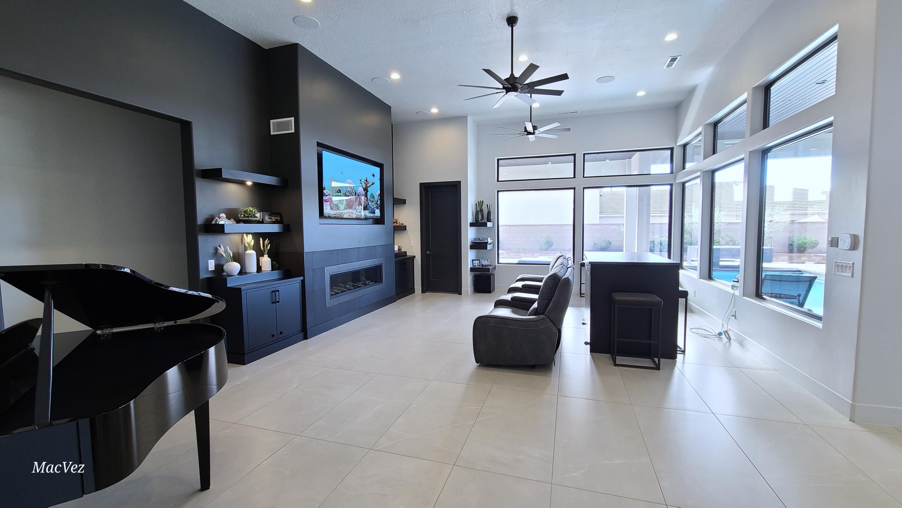 PECAN VALLEY - Residential