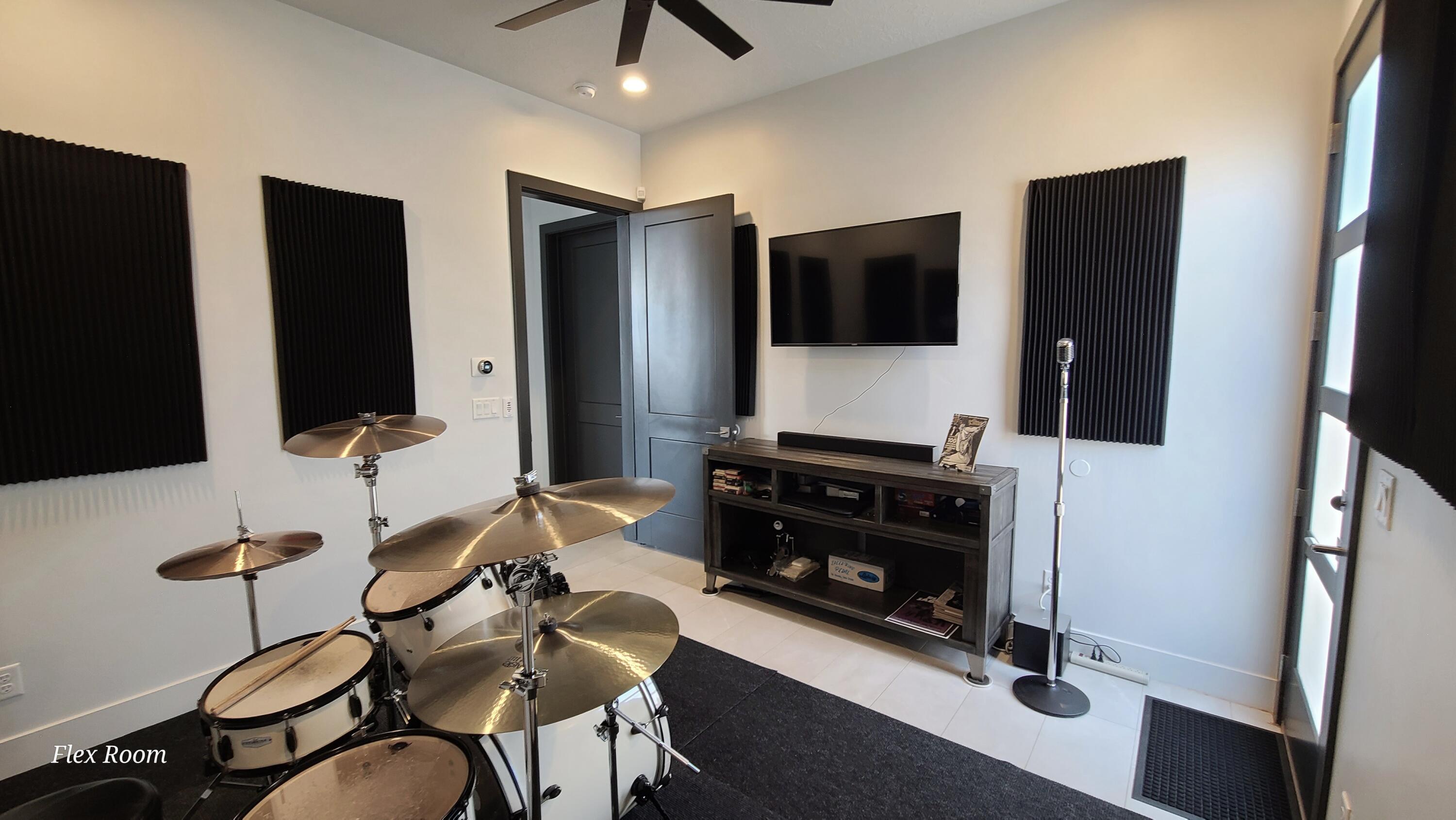 PECAN VALLEY - Residential