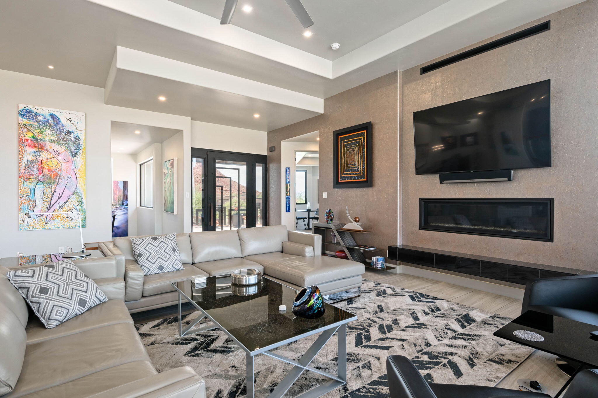 VISTAS AT ENTRADA - Residential