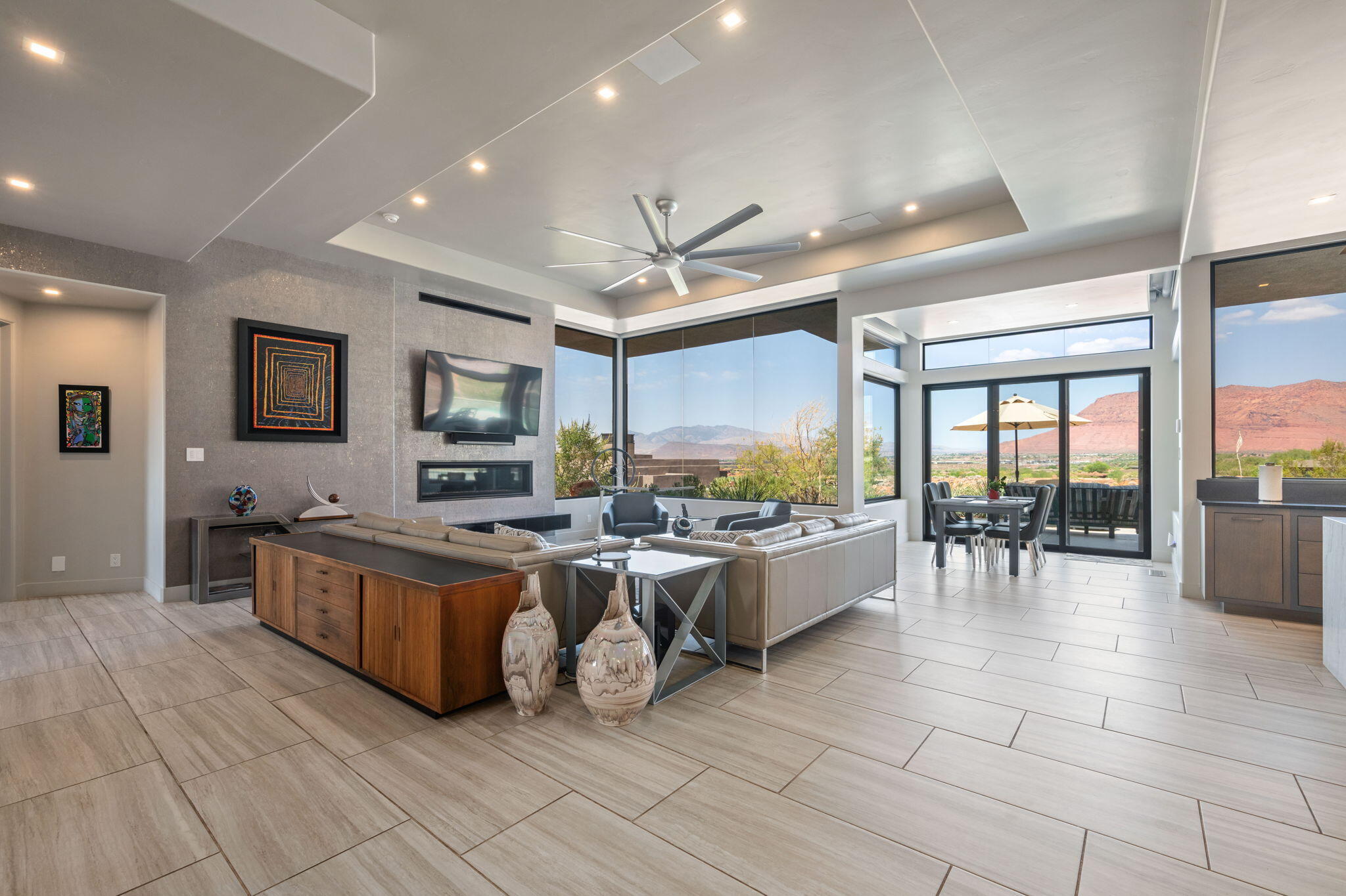 VISTAS AT ENTRADA - Residential