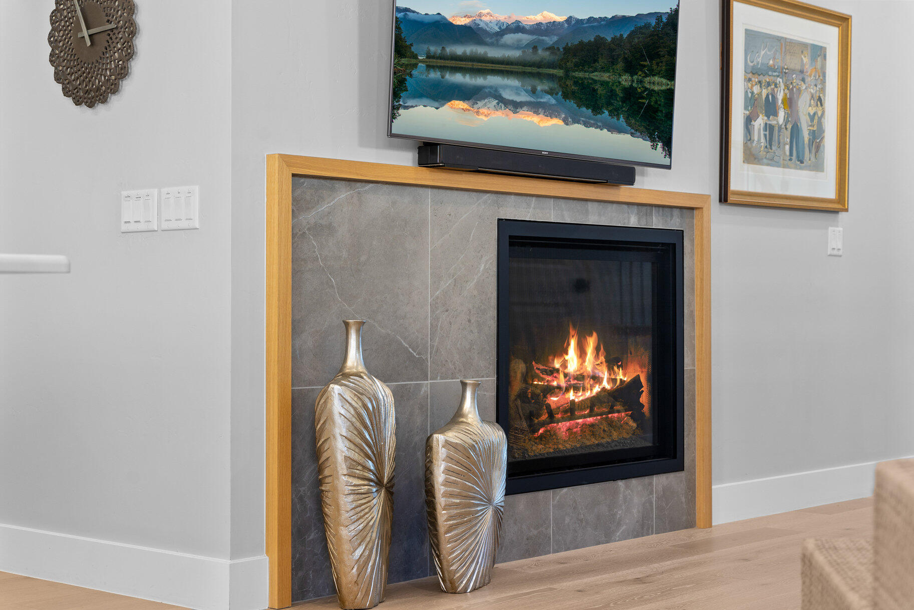 VILLAS AT SUN RIVER - Residential