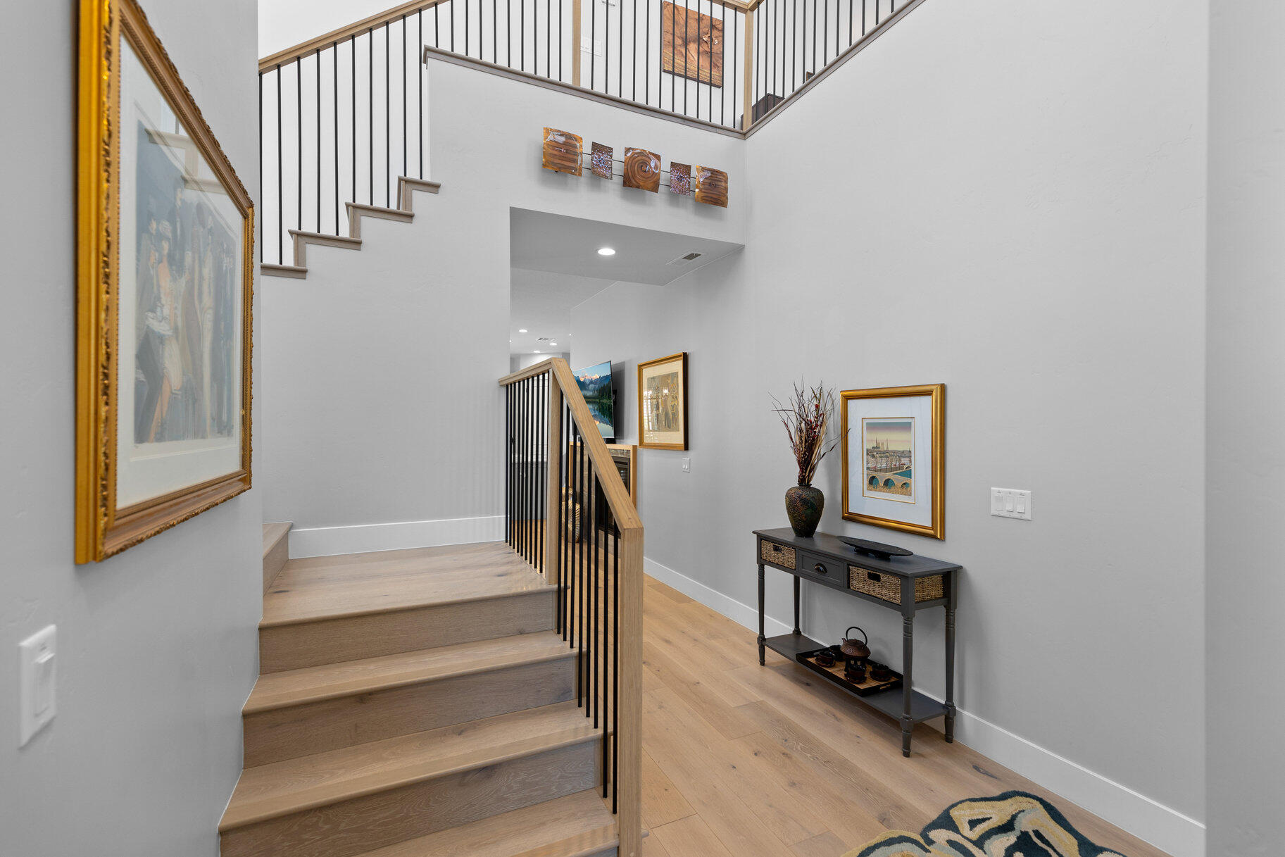 VILLAS AT SUN RIVER - Residential