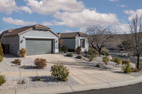 Tiny photo for 1144 N SPRING VALLEY DR, Washington, UT 84780 (MLS # 26-268648)