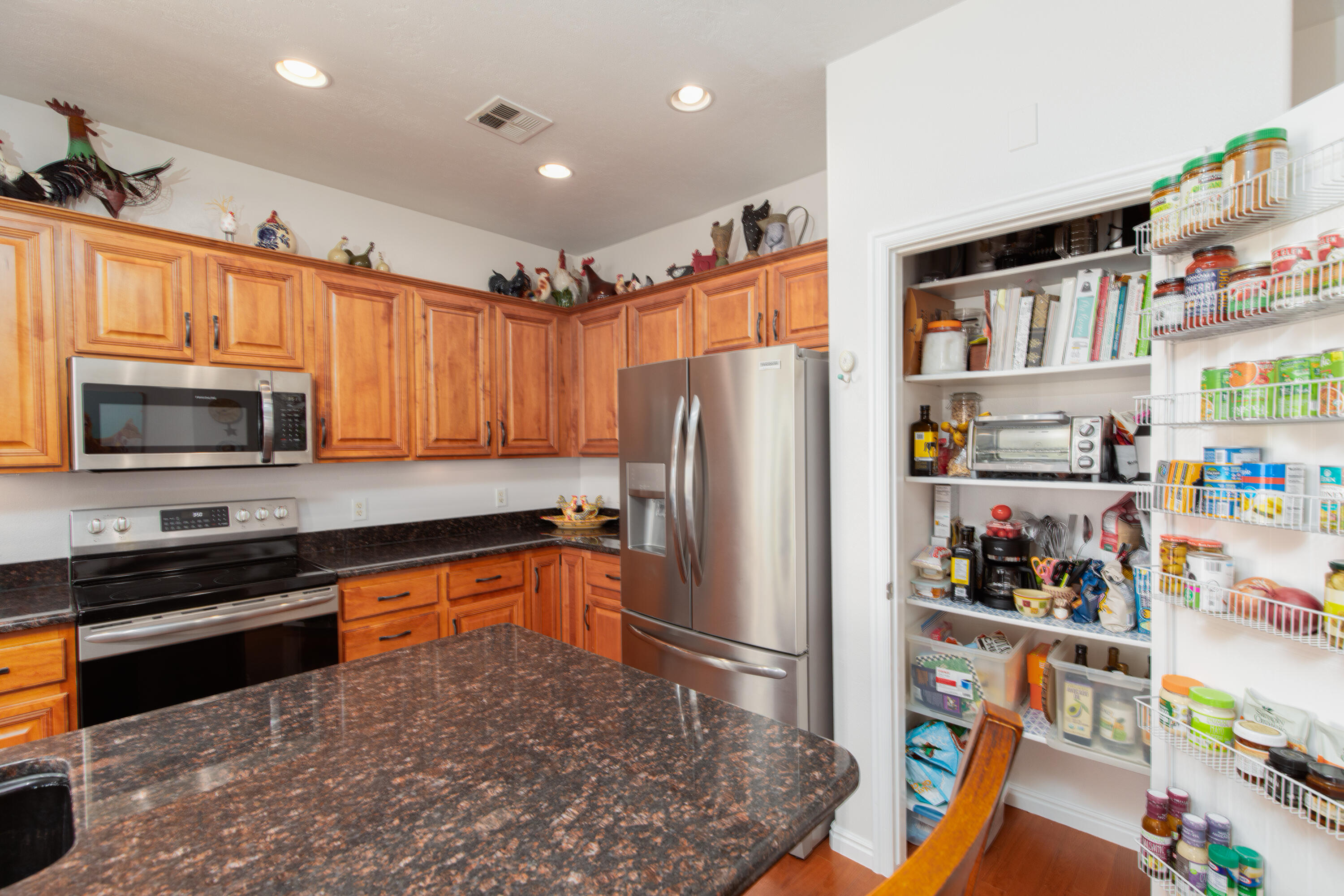 CORAL CANYON - Residential