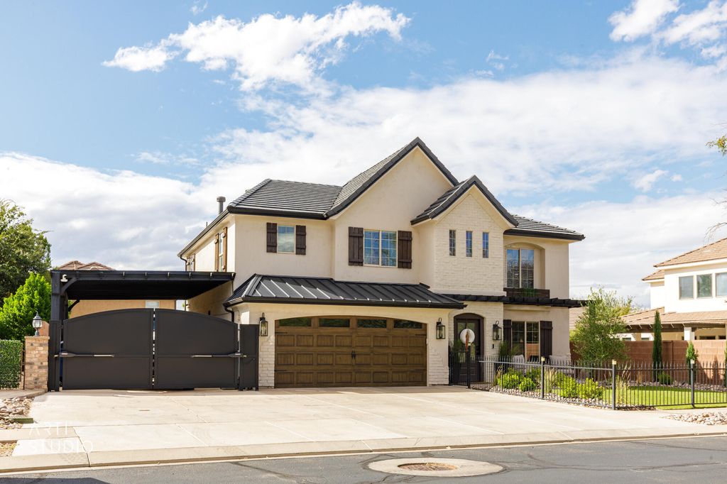 Photo of 3358 S 2680 E, Saint George, UT 84790 (MLS # 25-266150)