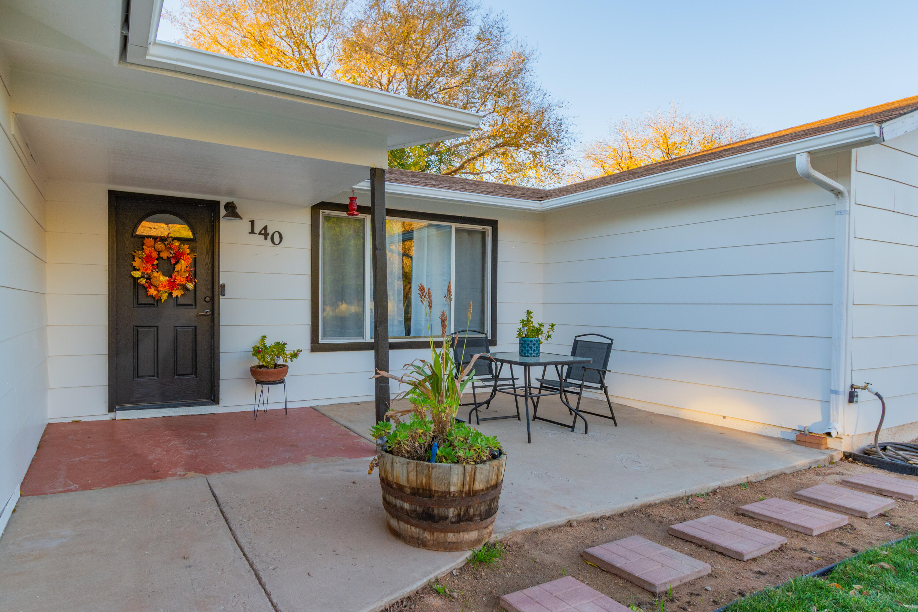LAVERKIN TOWNSITE AND FIELD - Residential