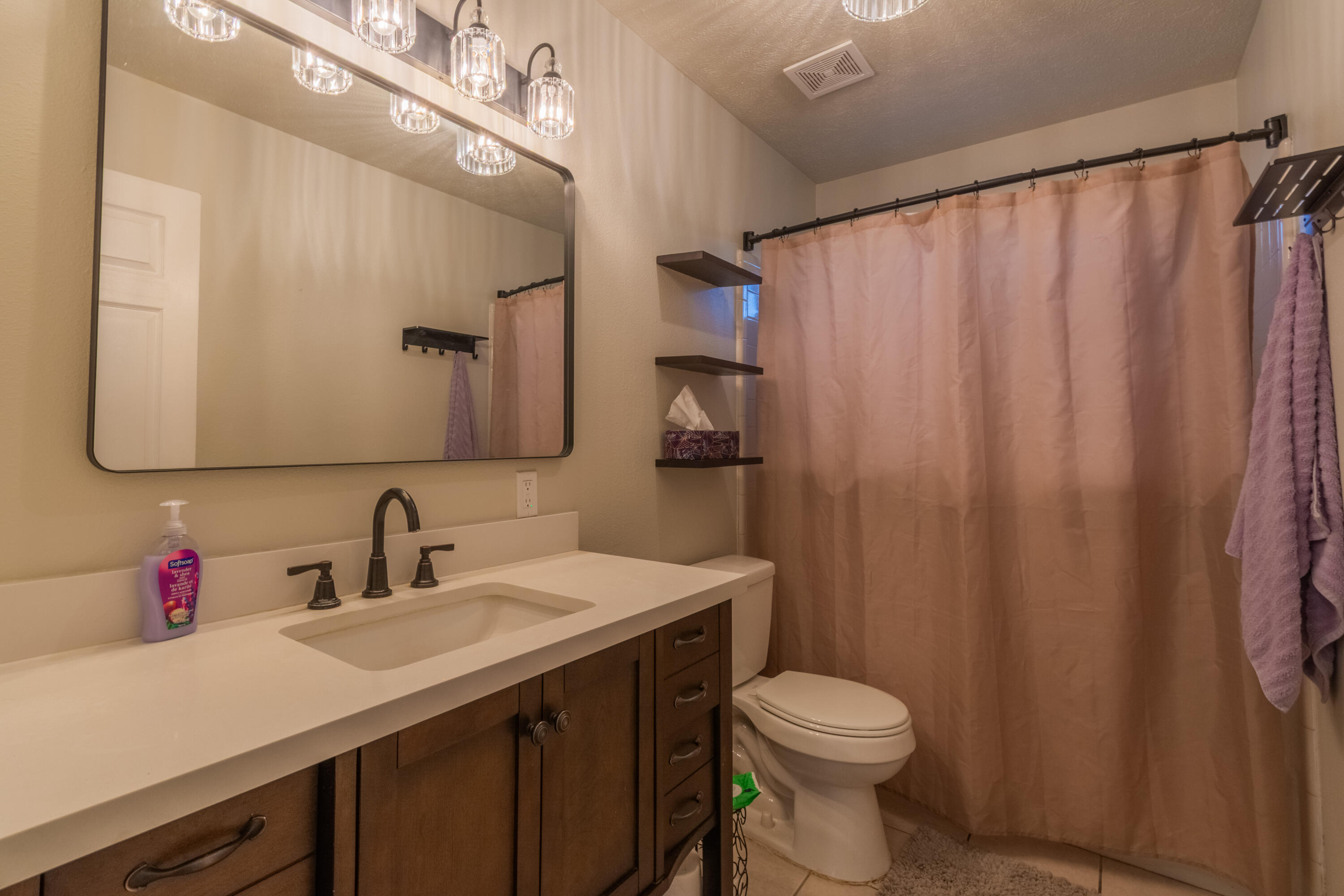 LAVERKIN TOWNSITE AND FIELD - Residential