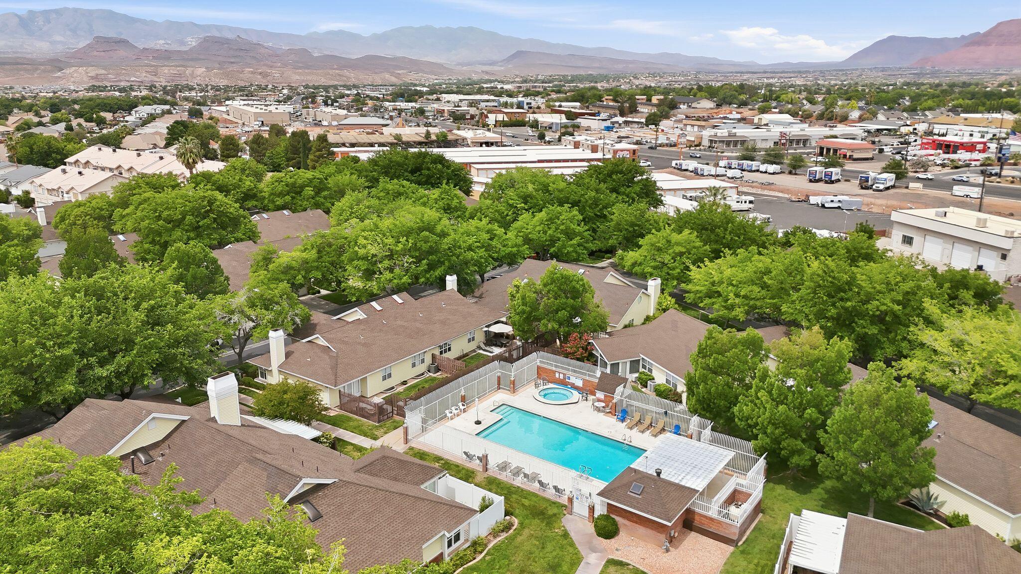 ST GEORGE TOWNSITE - Residential
