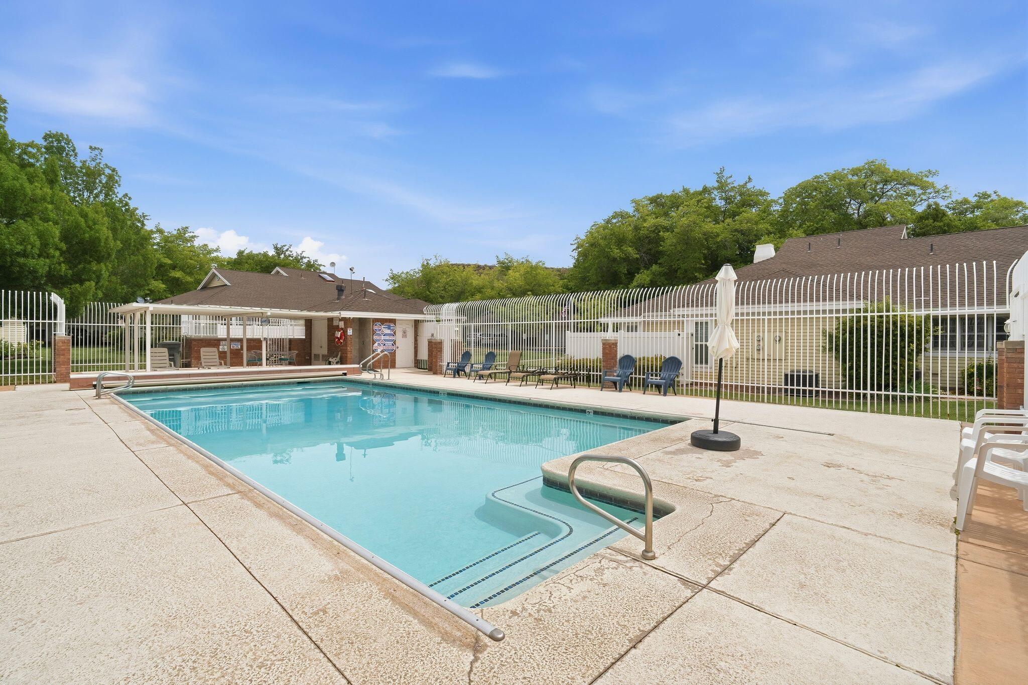 ST GEORGE TOWNSITE - Residential