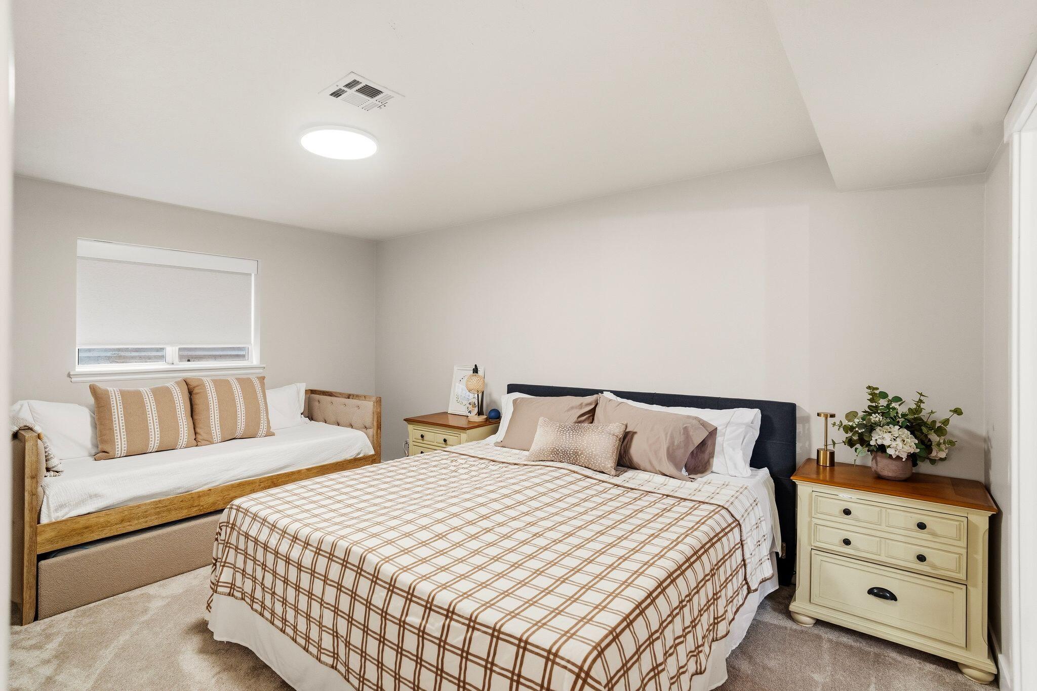 ST GEORGE TOWNSITE - Residential