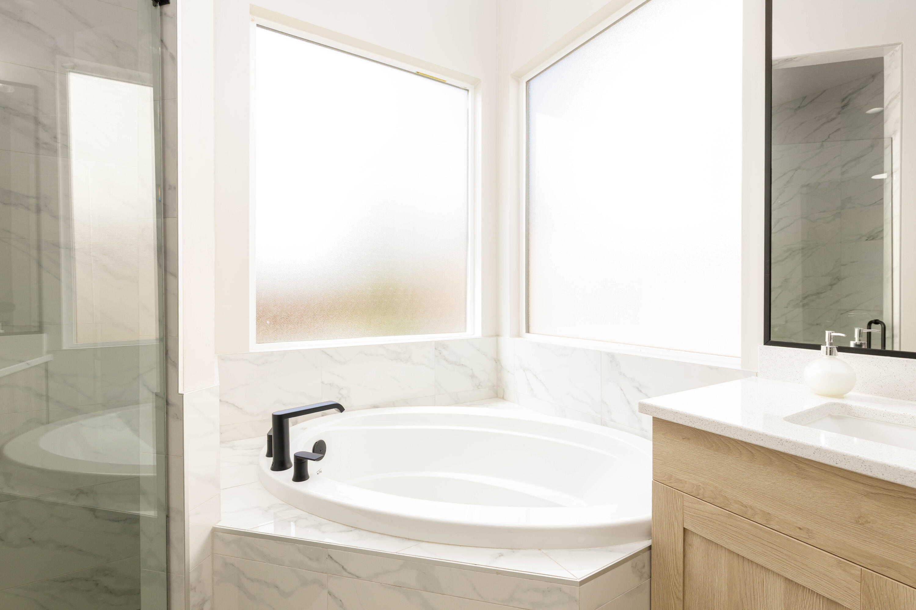 TEAKWOOD - Residential