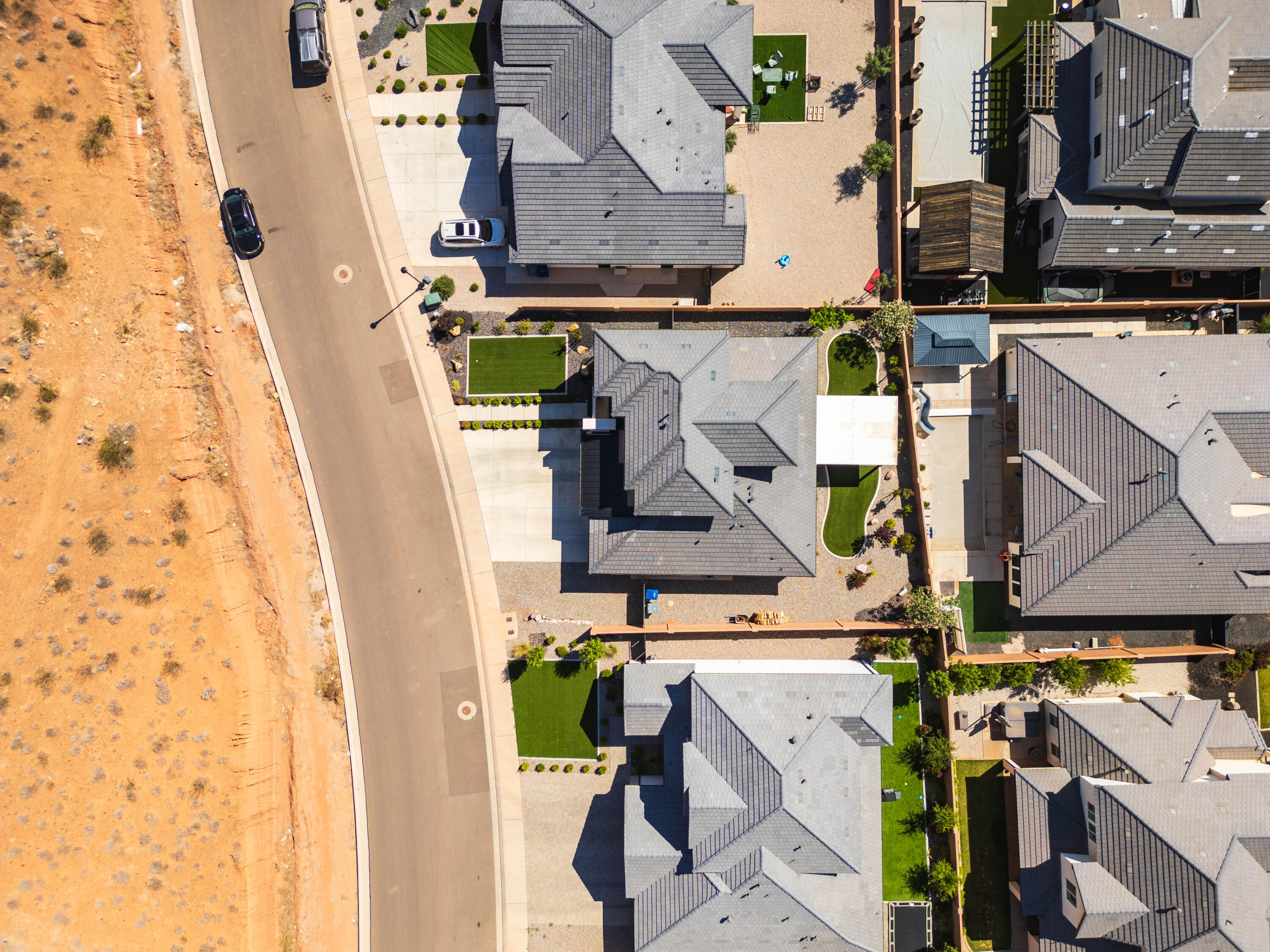 TEAKWOOD - Residential