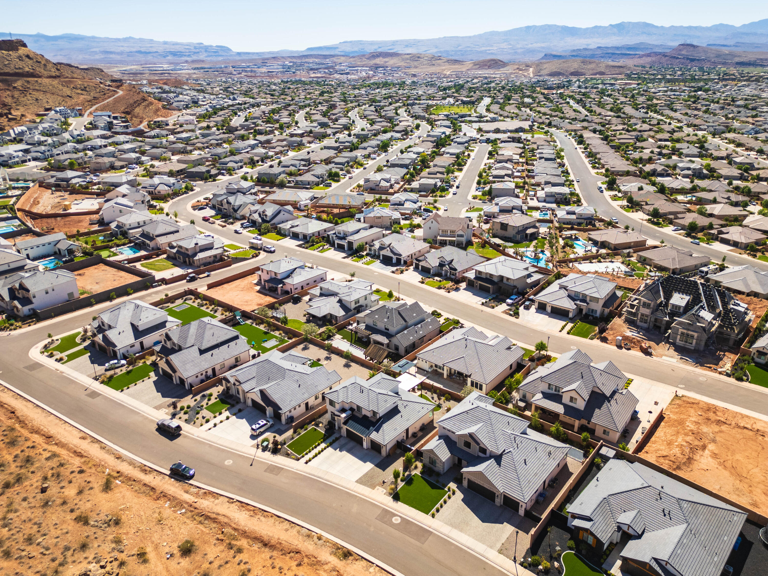 TEAKWOOD - Residential