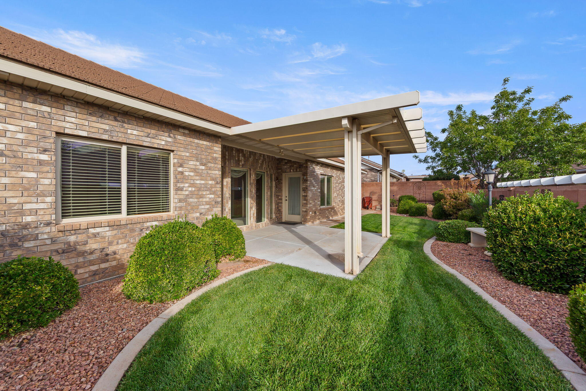 FOX BOROUGH - Residential