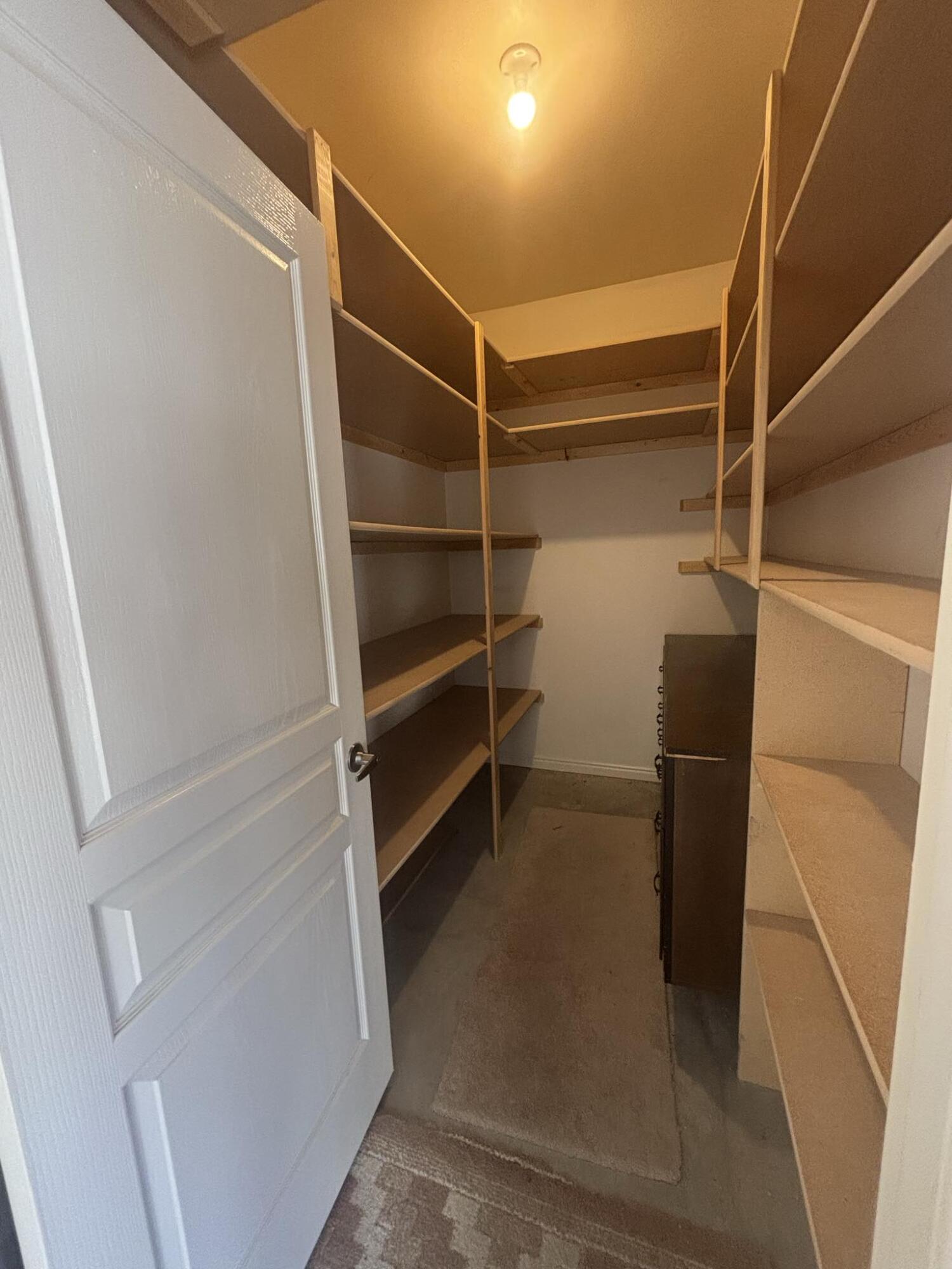 FOX BOROUGH - Residential