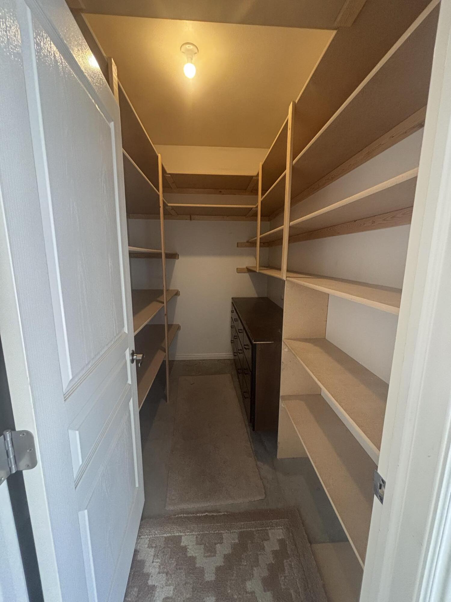 FOX BOROUGH - Residential