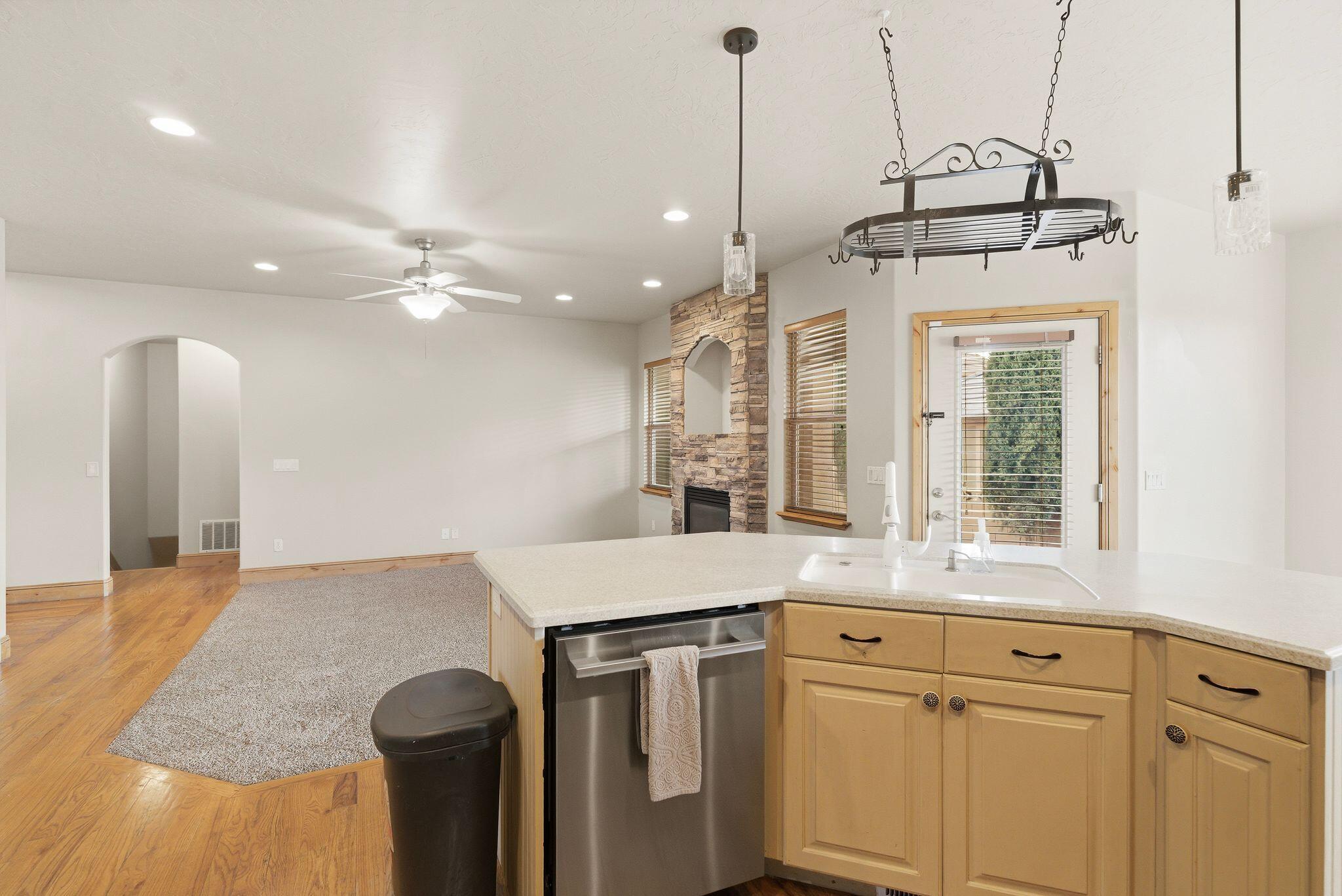 VILLAGE ON THE HEIGHTS - Residential