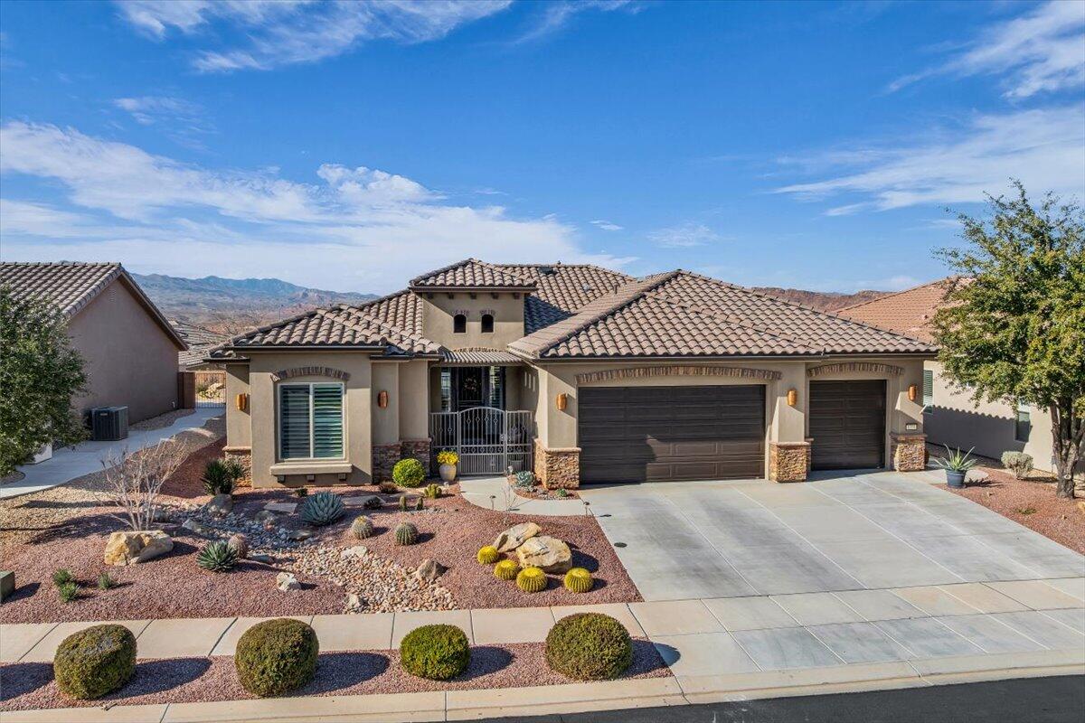 SUN RIVER - Residential