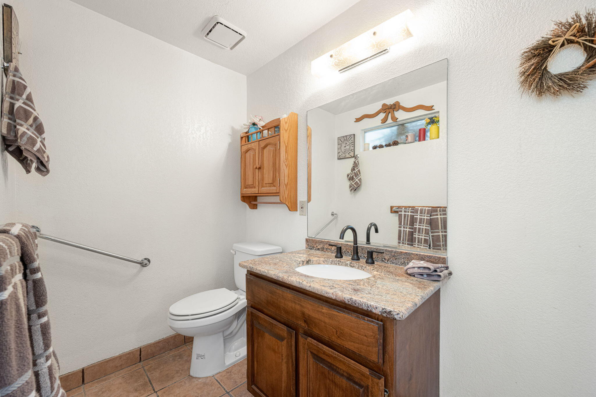 DIAMOND VALLEY ACRES - Residential