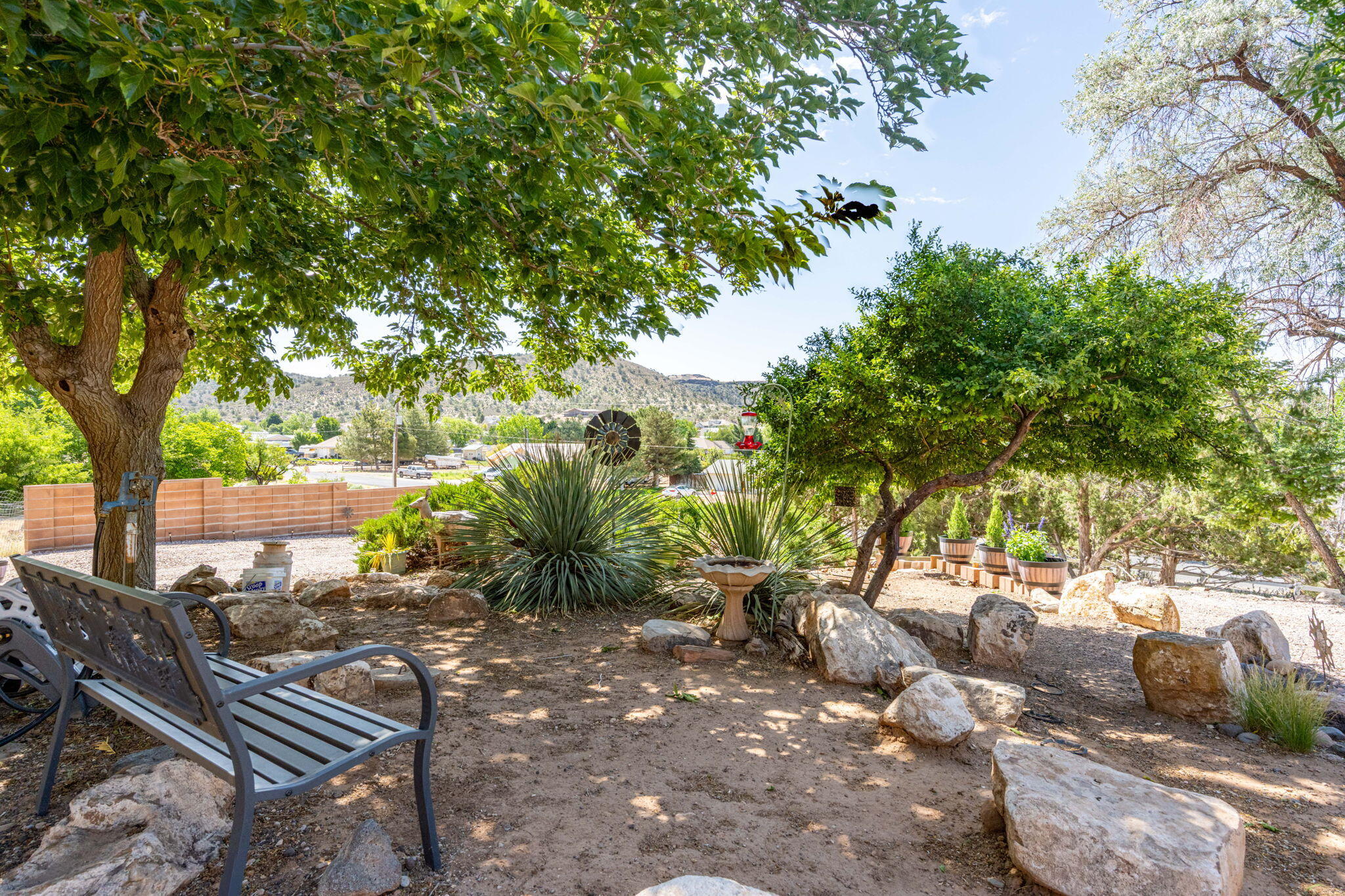DIAMOND VALLEY ACRES - Residential