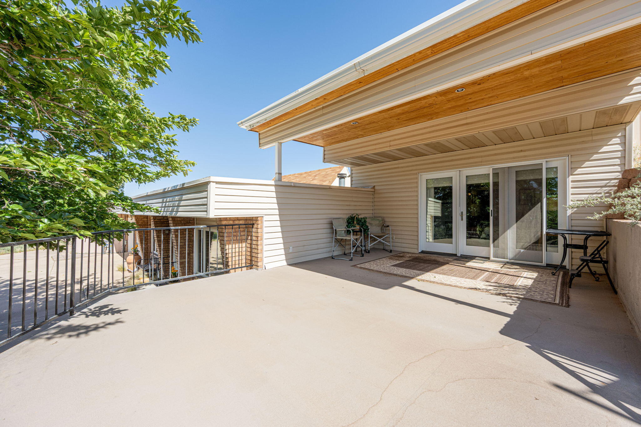 DIAMOND VALLEY ACRES - Residential