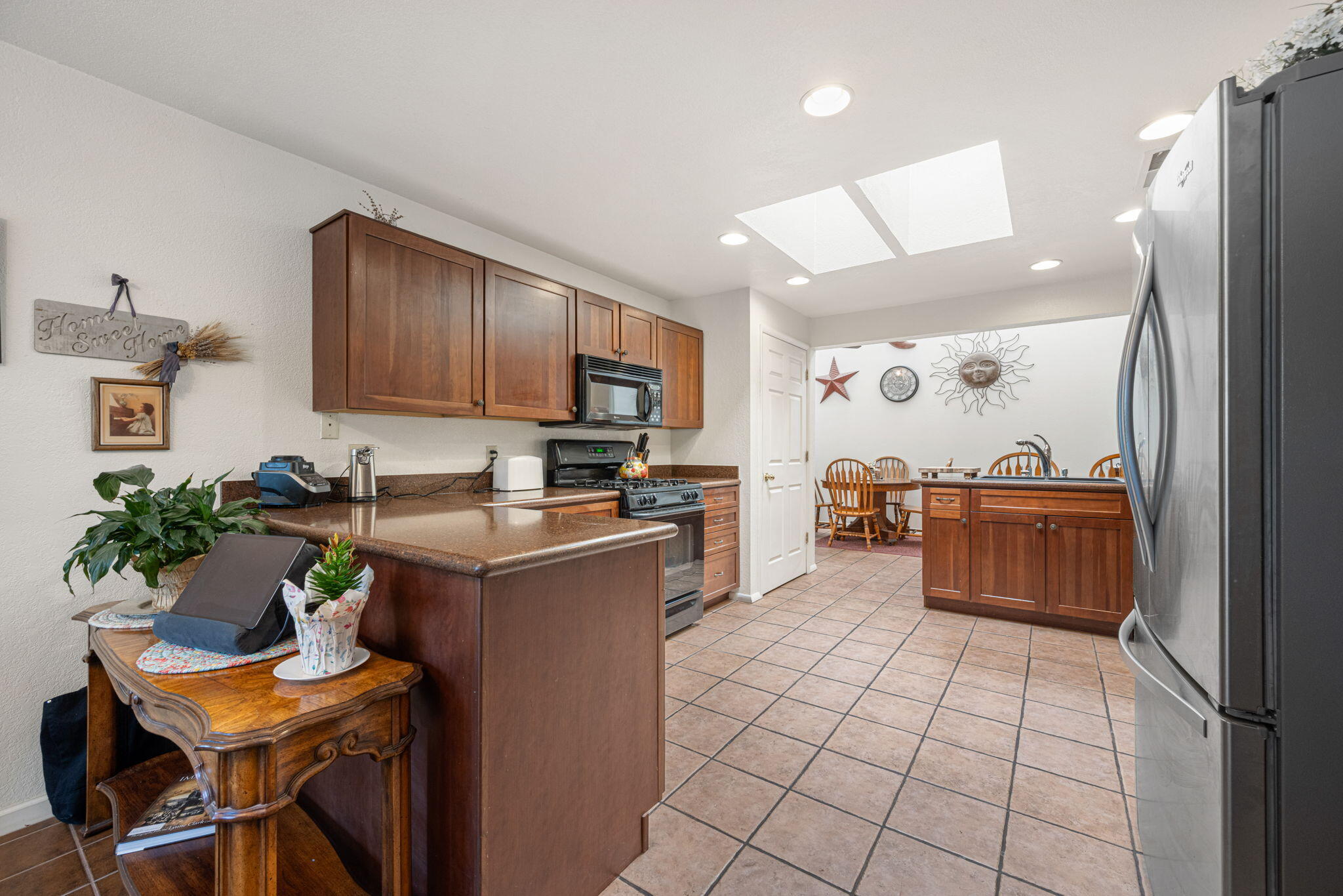 DIAMOND VALLEY ACRES - Residential