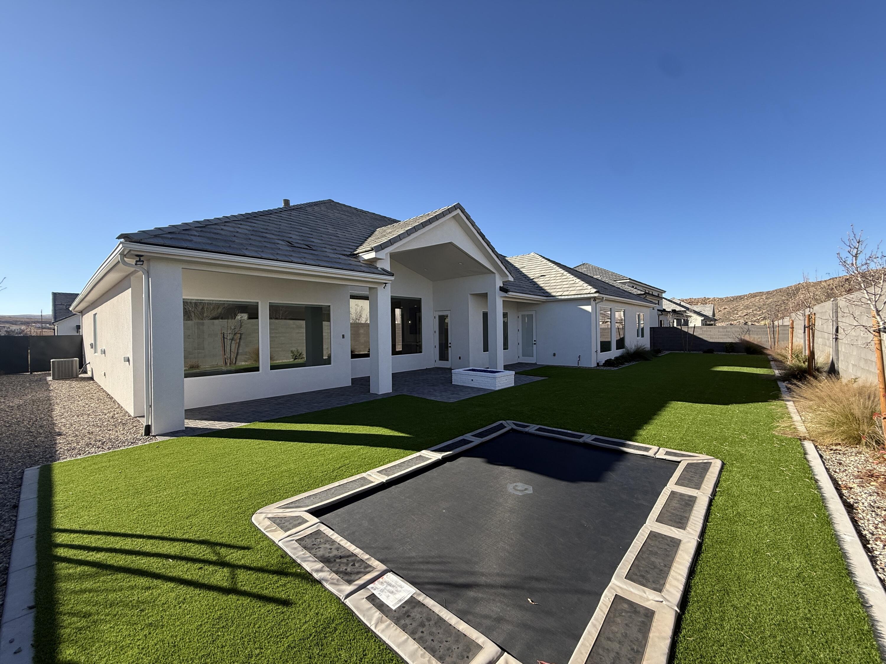 SYCAMORE VILLAGE - Residential