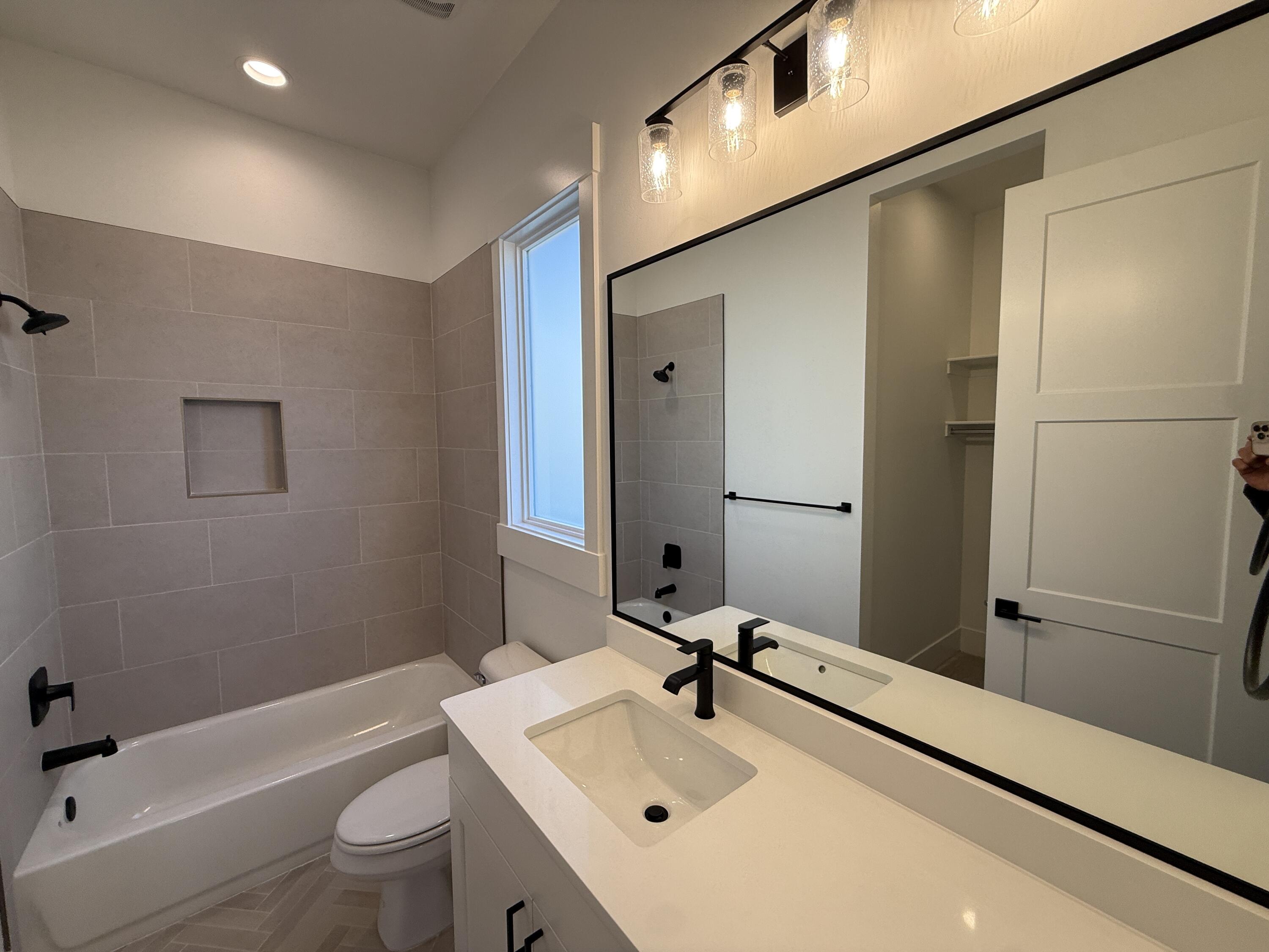 SYCAMORE VILLAGE - Residential