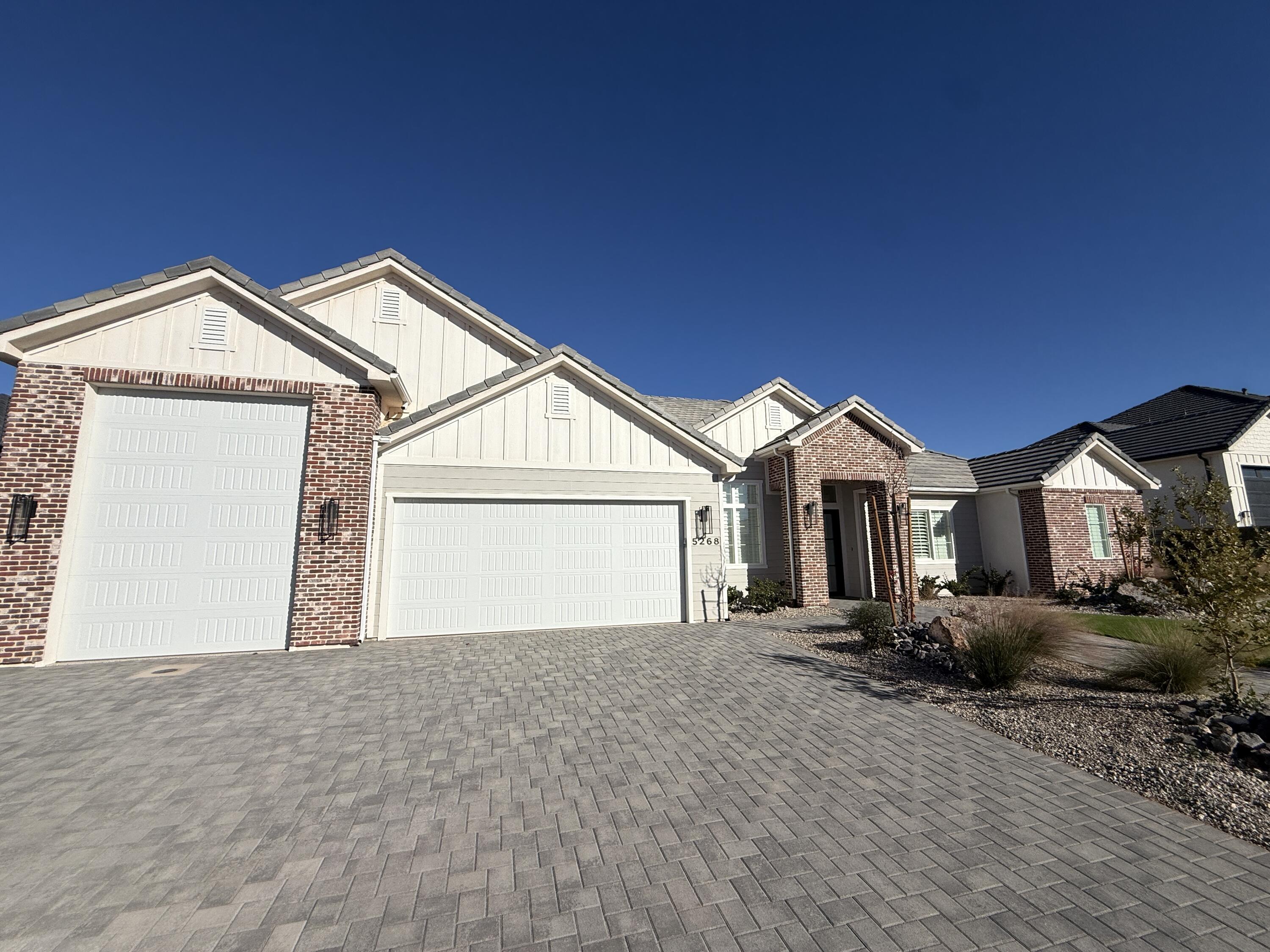 SYCAMORE VILLAGE - Residential