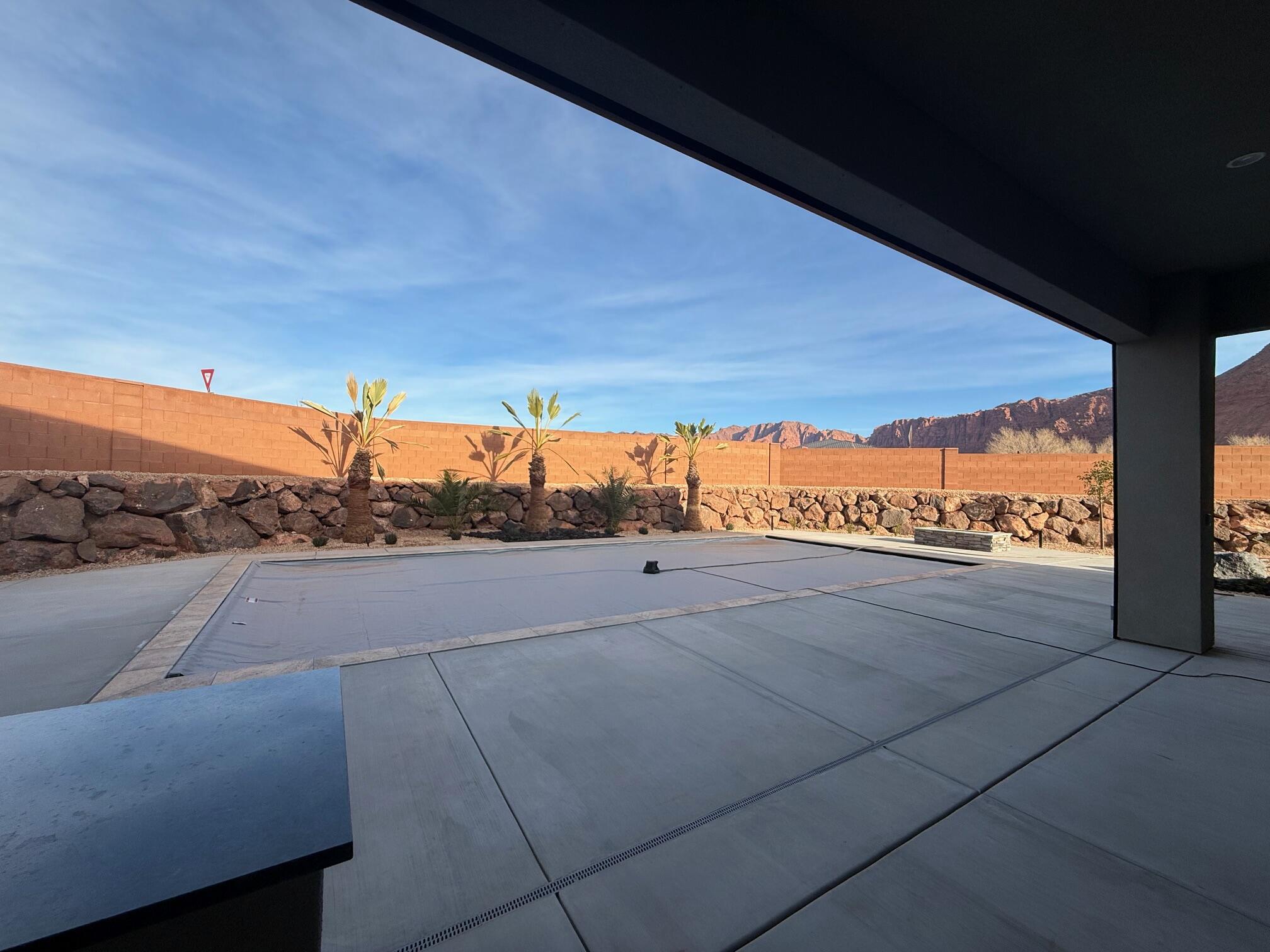 ONYX VALLEY - Residential