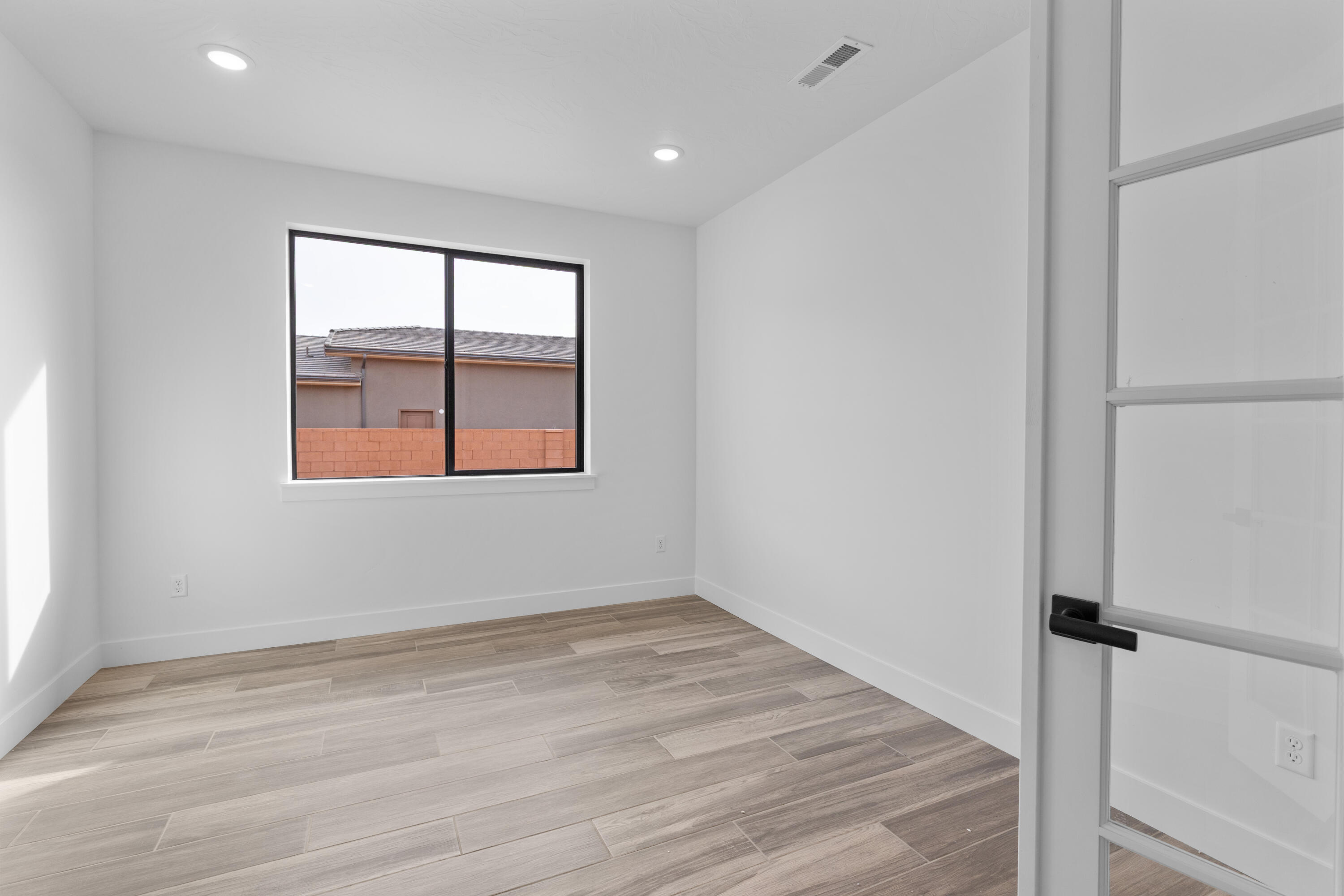 DESERT COVE ESTATES - Residential