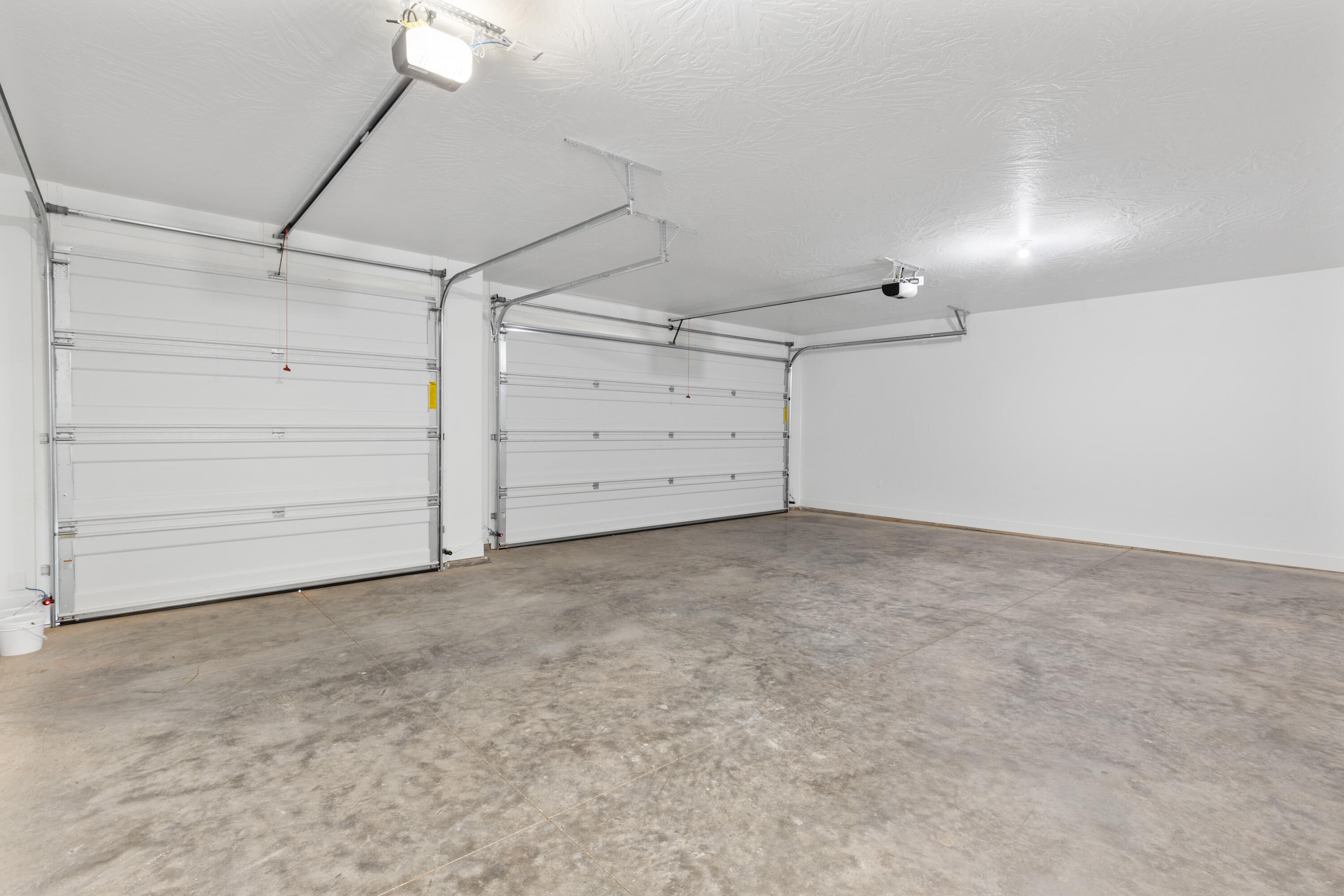 DESERT COVE ESTATES - Residential