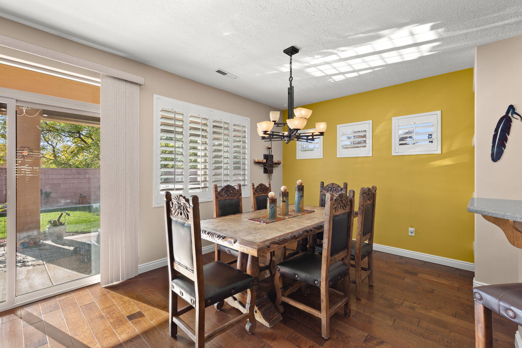 CORAL CANYON - Residential