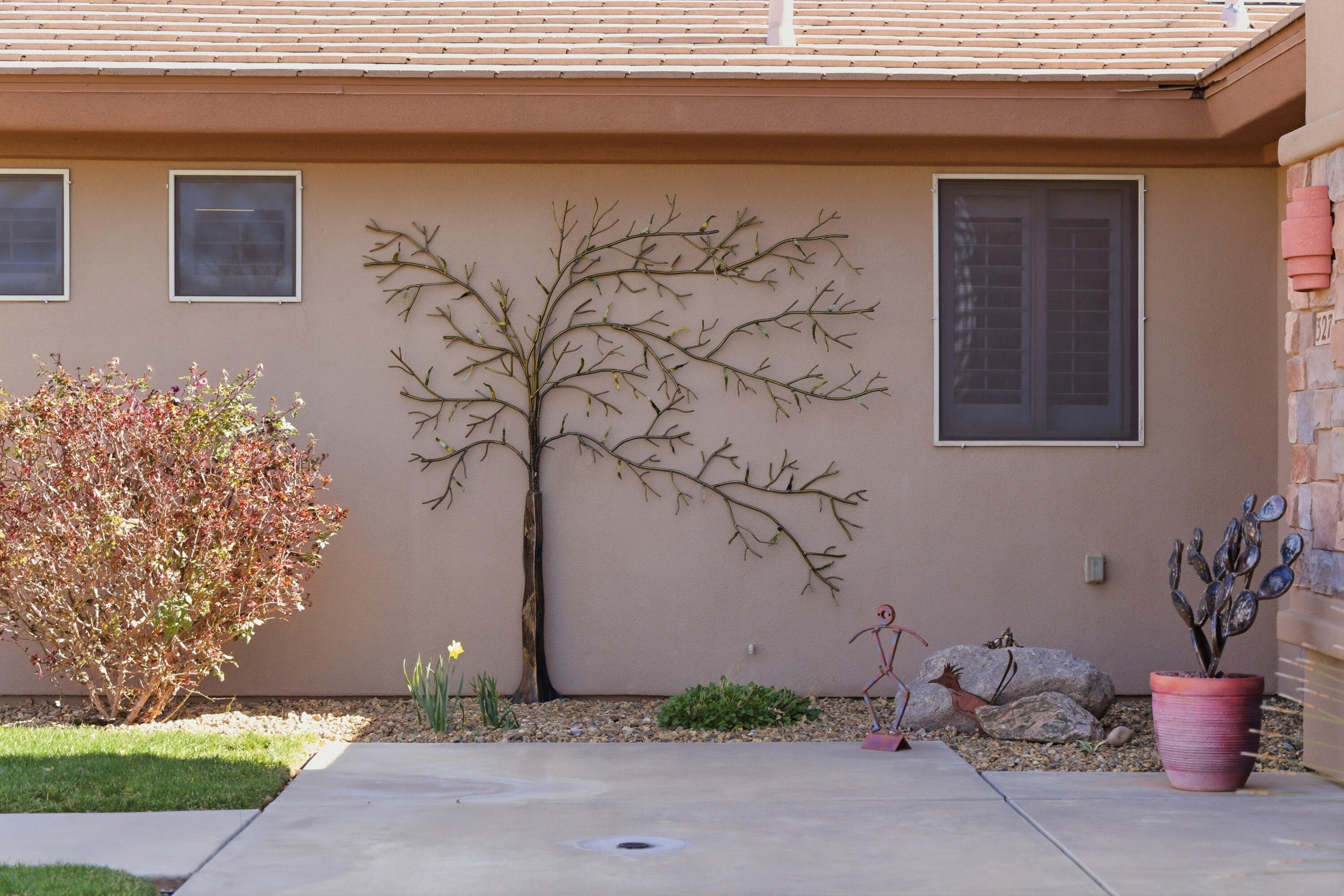 CORAL CANYON - Residential