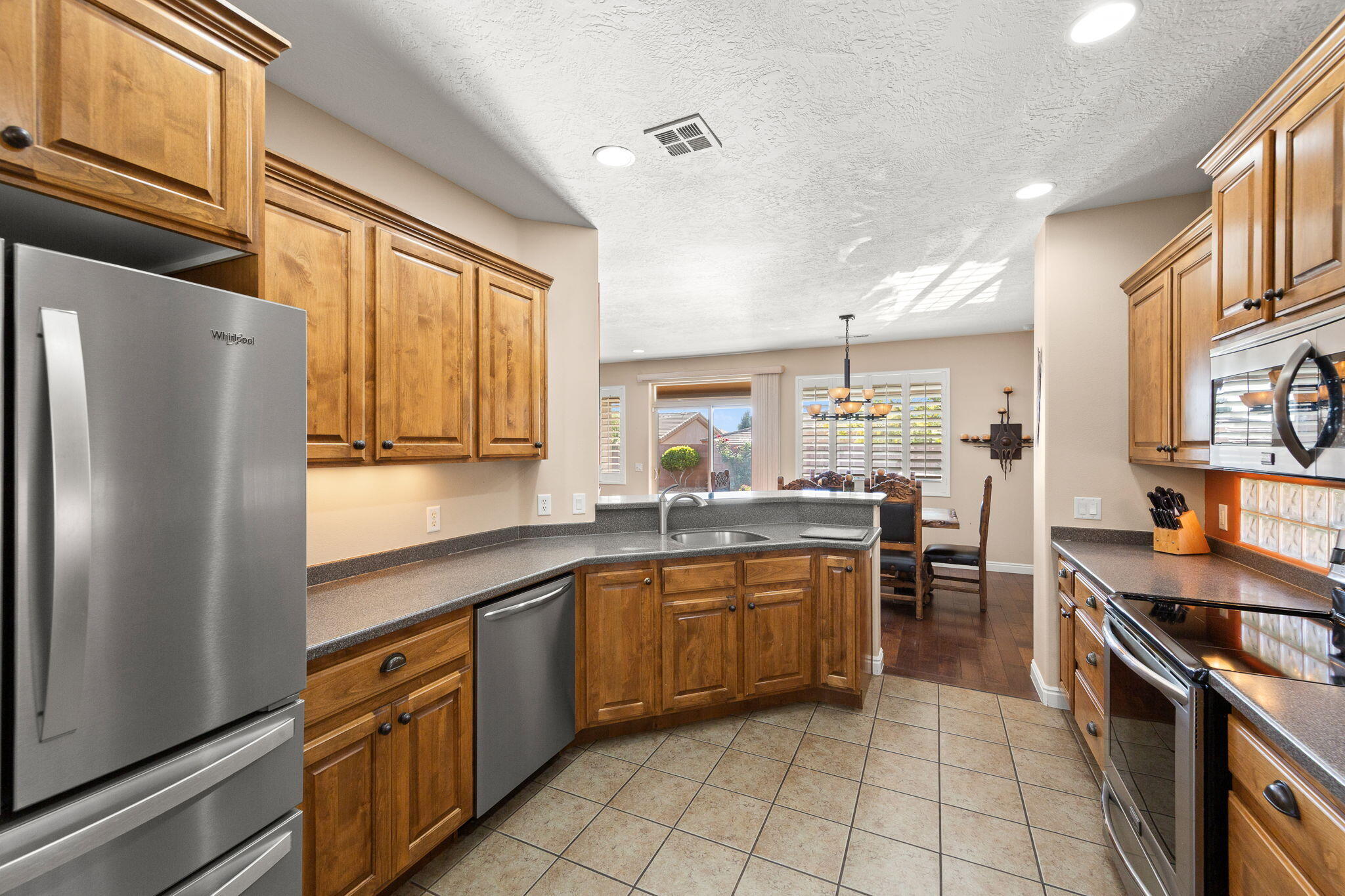 CORAL CANYON - Residential