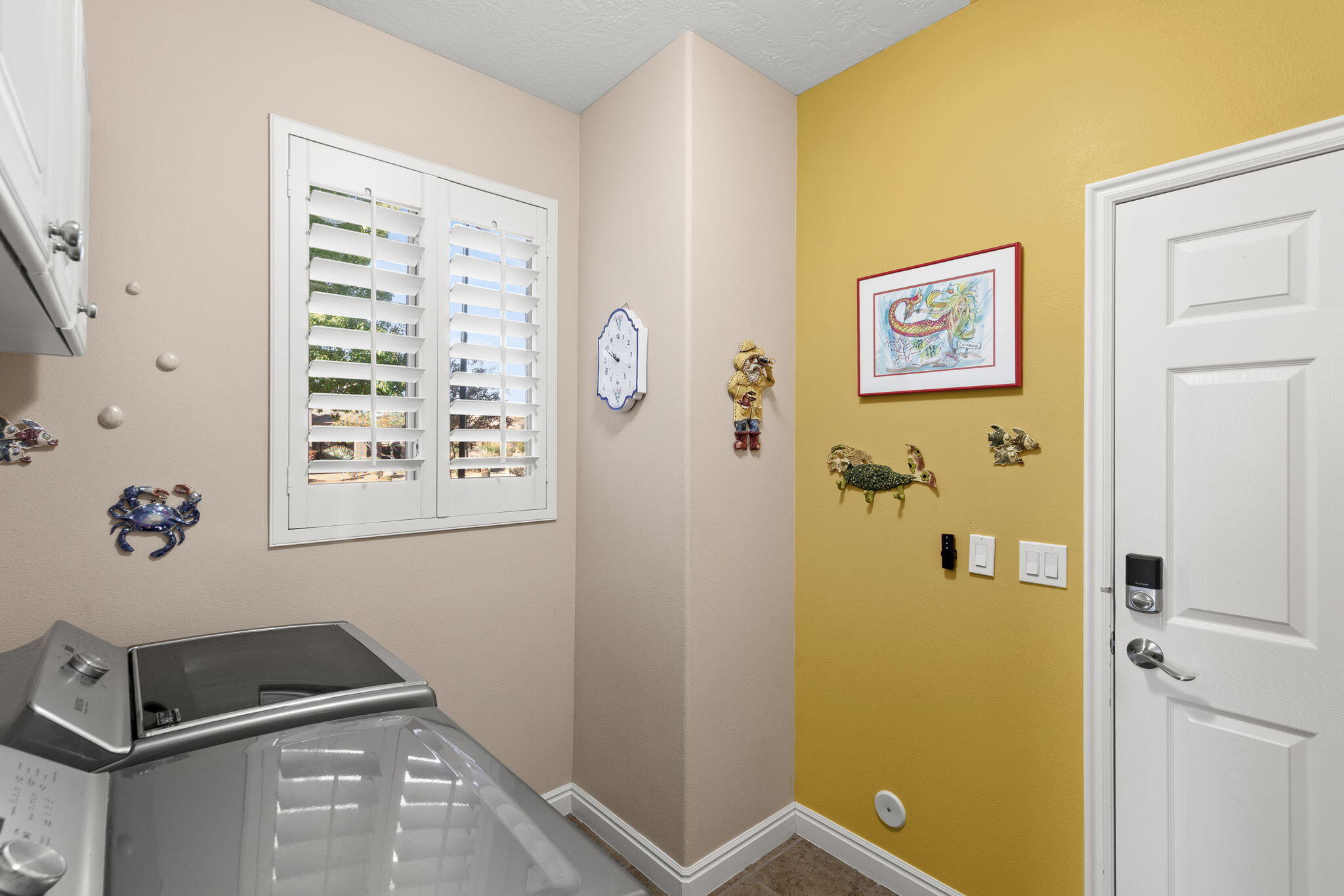 CORAL CANYON - Residential