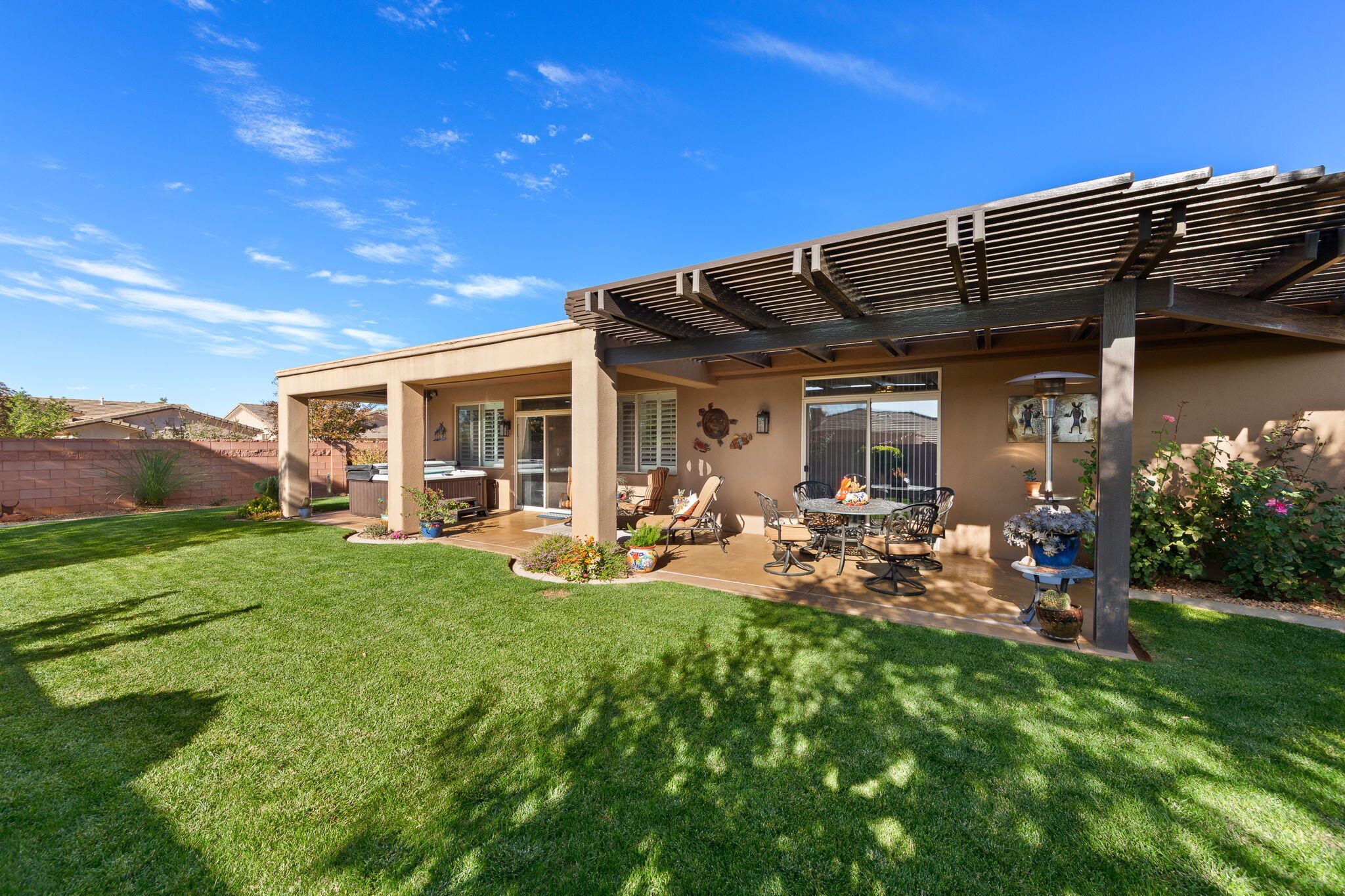 CORAL CANYON - Residential