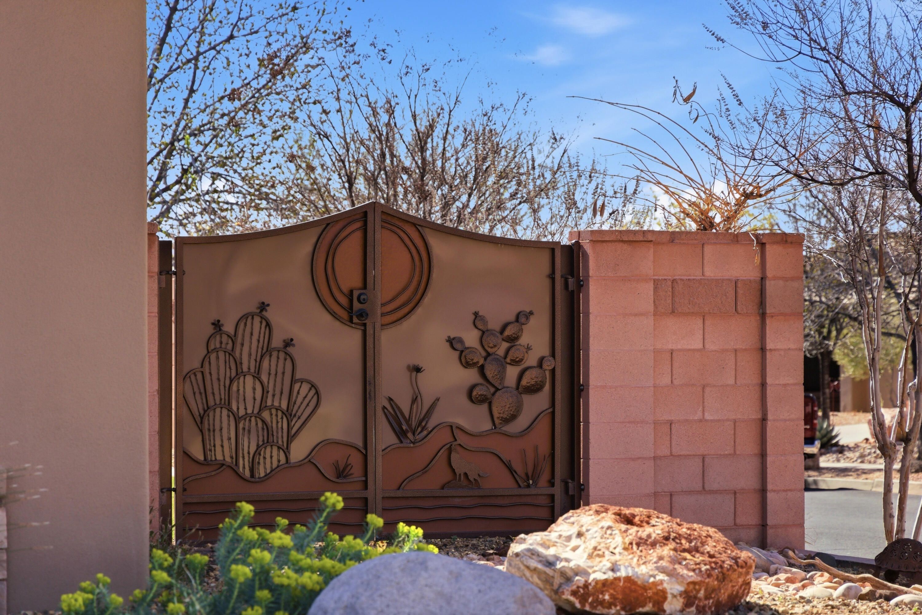 CORAL CANYON - Residential