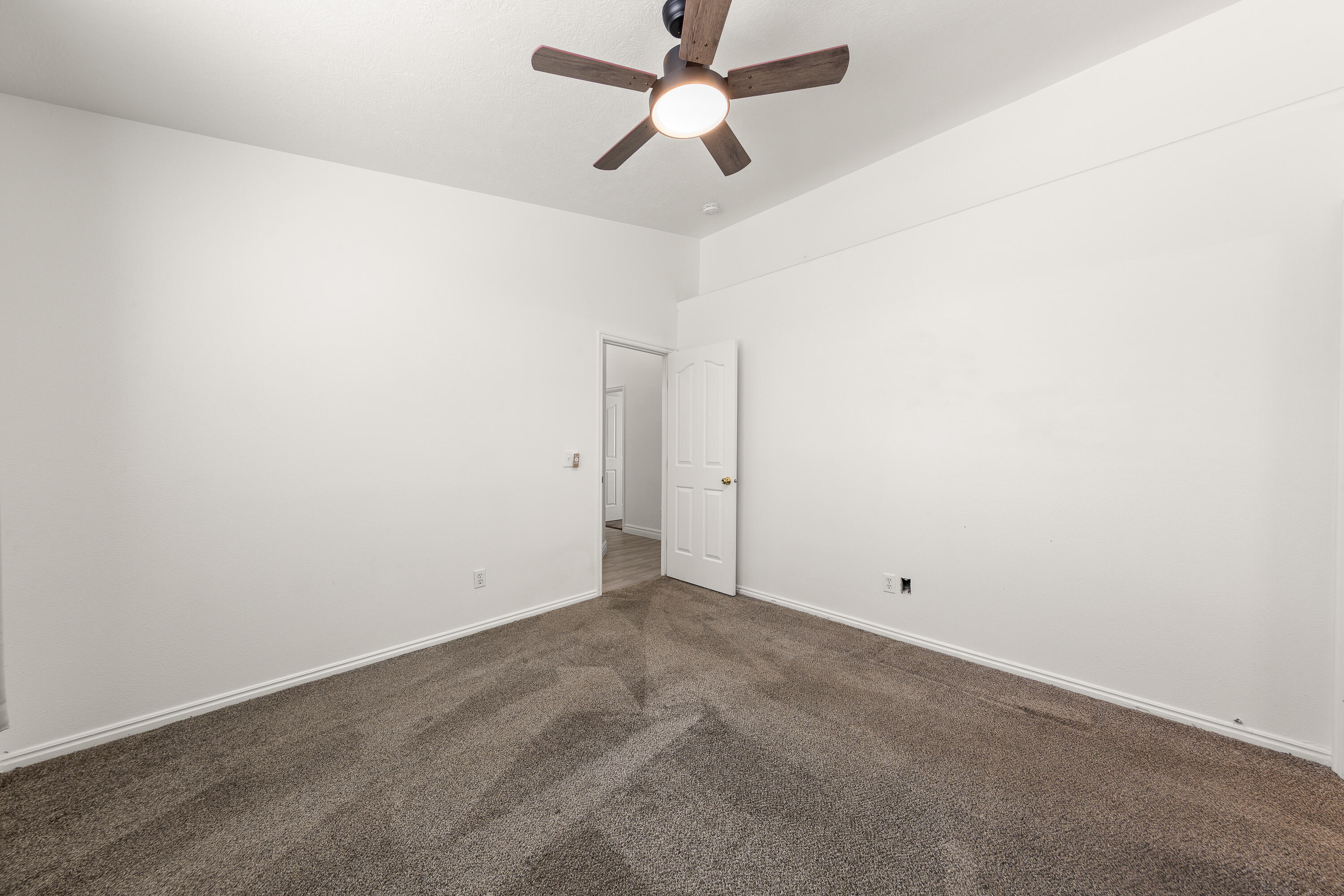 SUMMIT RIDGE - Residential