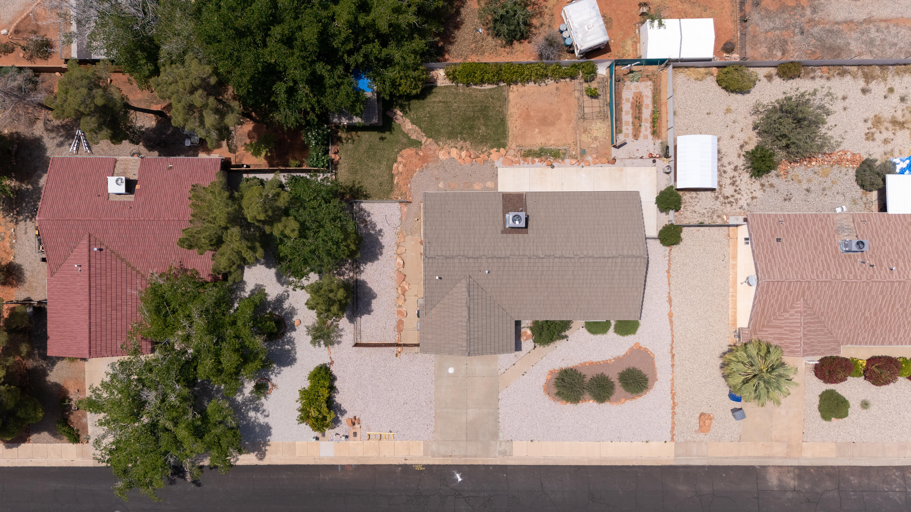 SUMMIT RIDGE - Residential