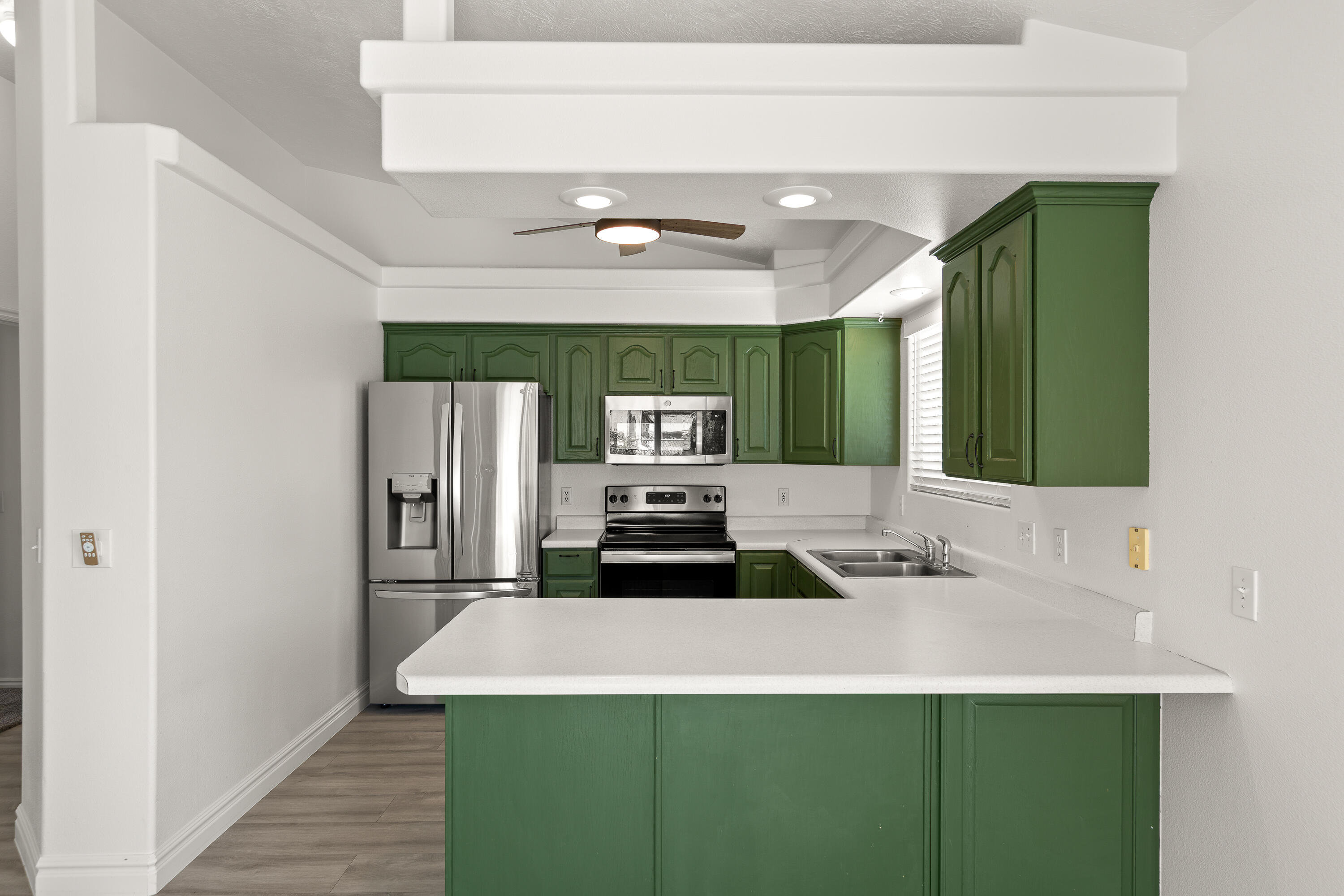 SUMMIT RIDGE - Residential